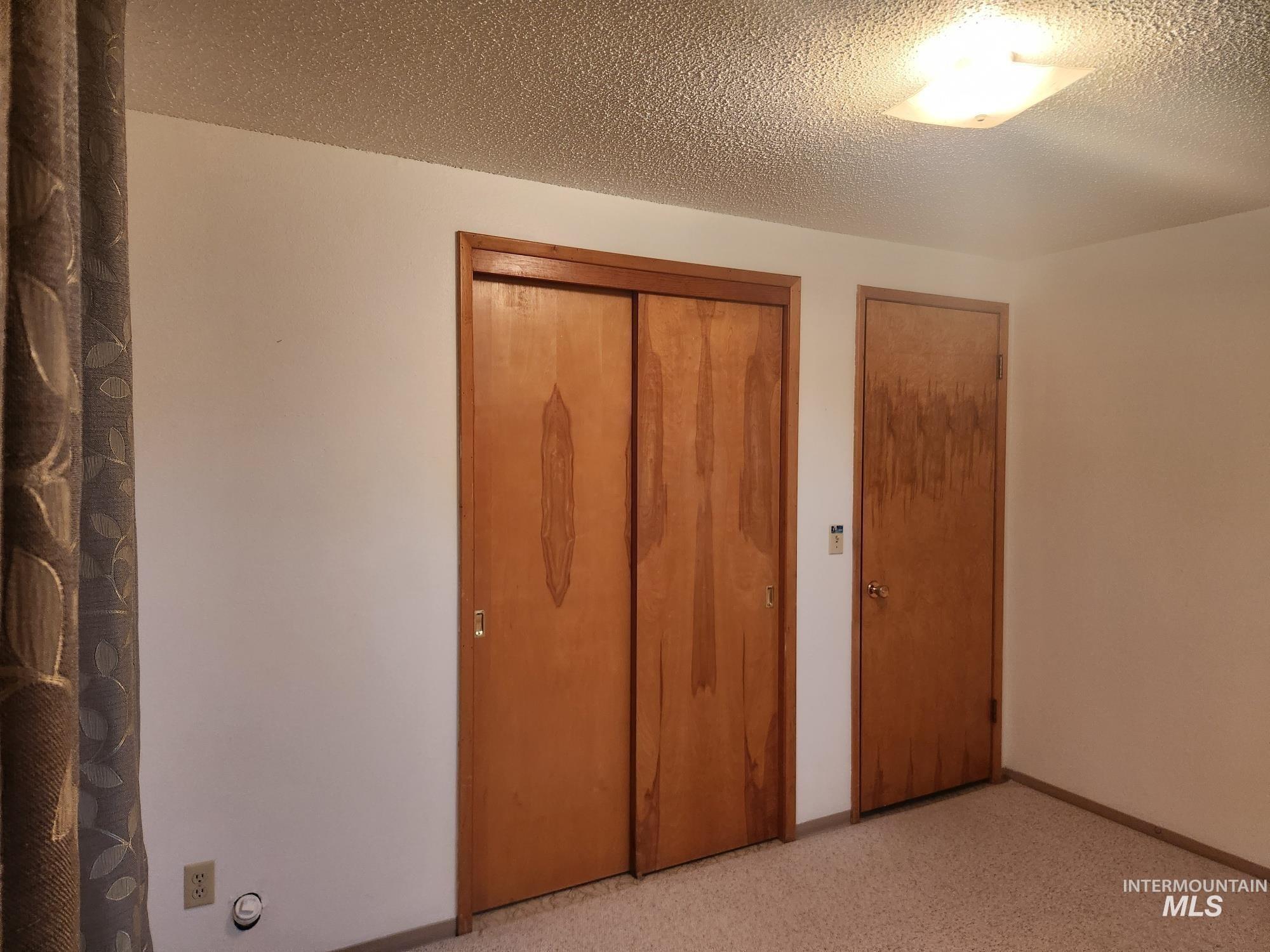 367 Woodland Rd Property Photo 23