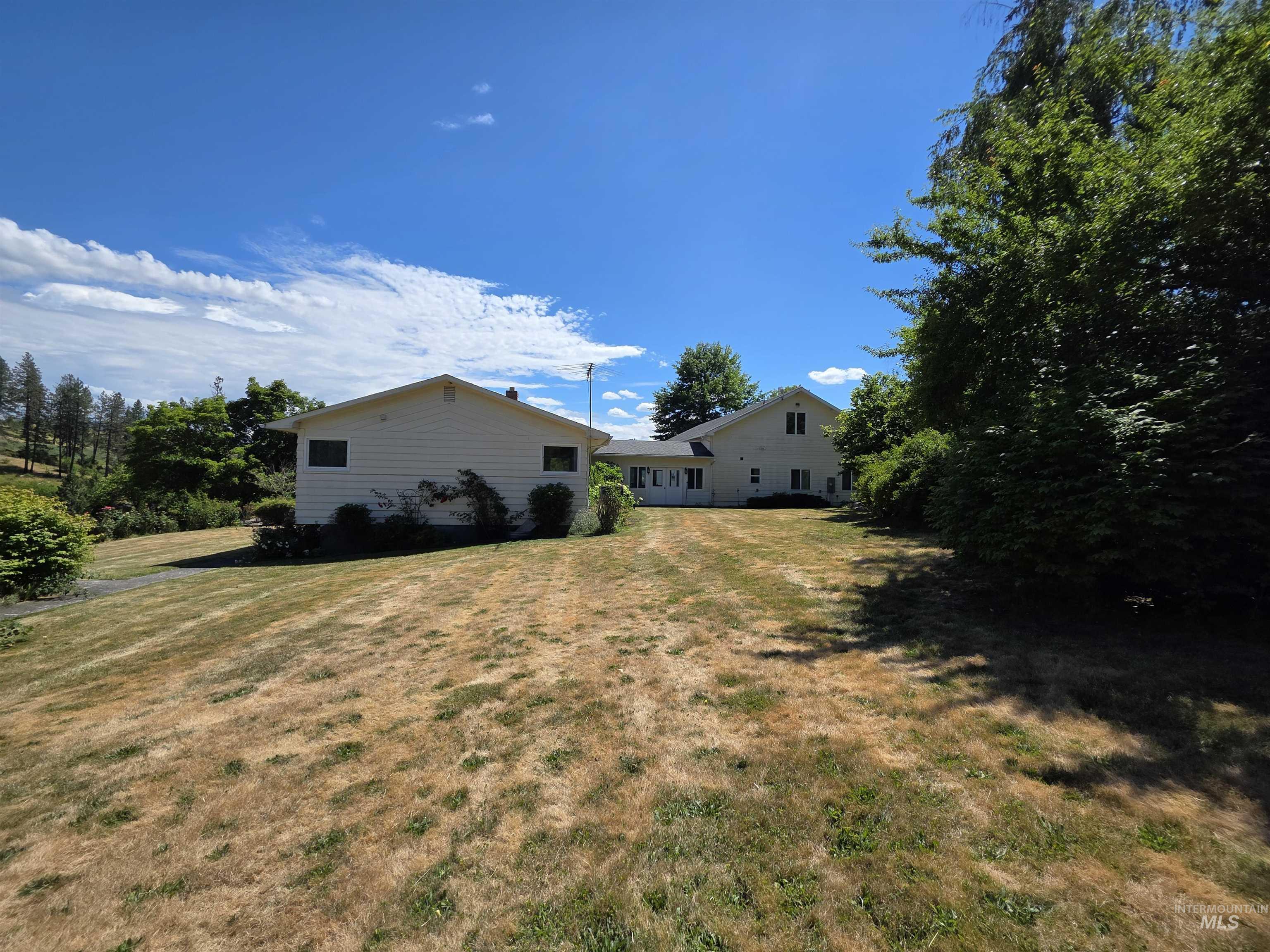 367 Woodland Rd Property Photo 42