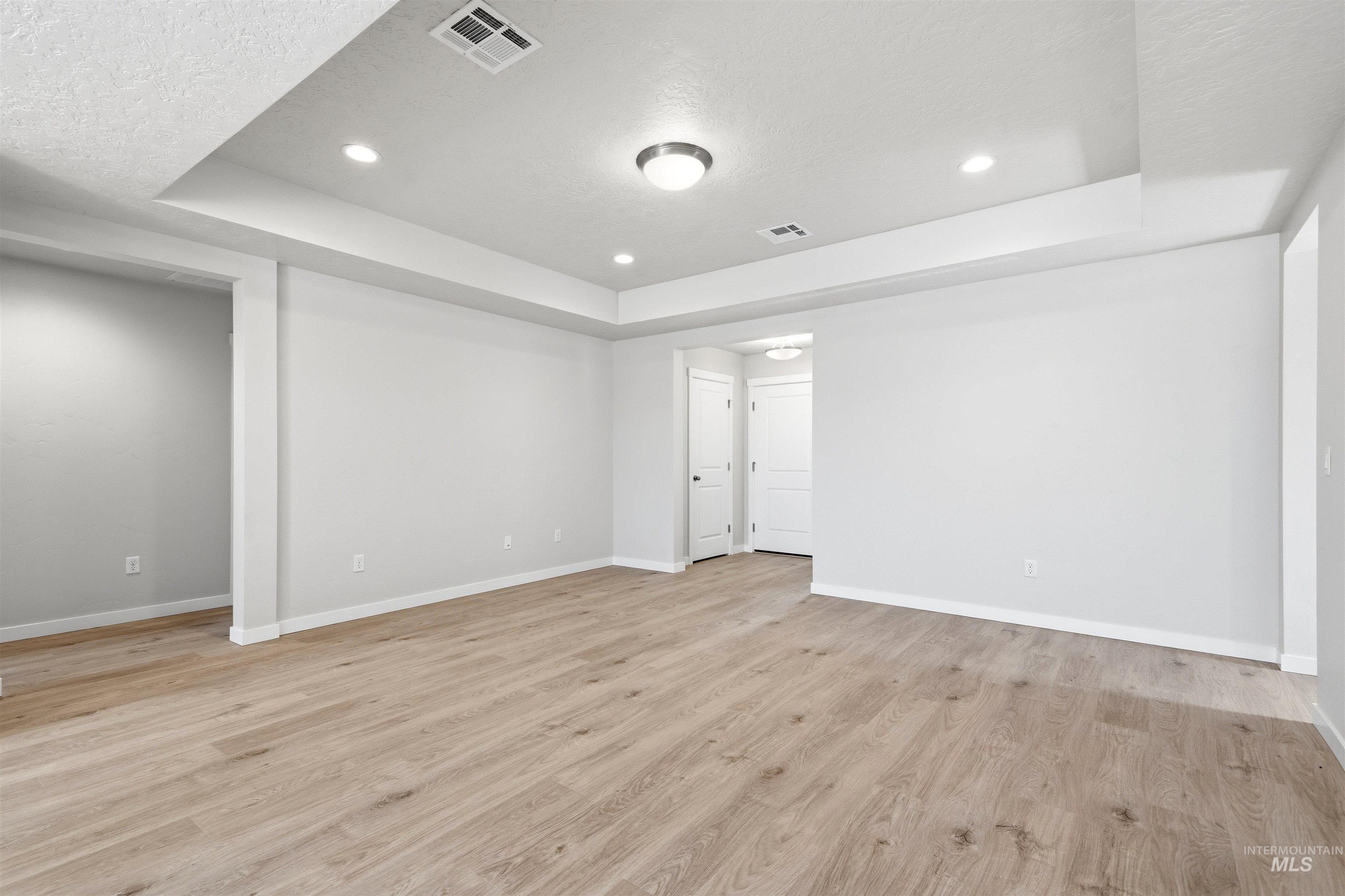 10103 Bellevue Ridge St Property Photo 11