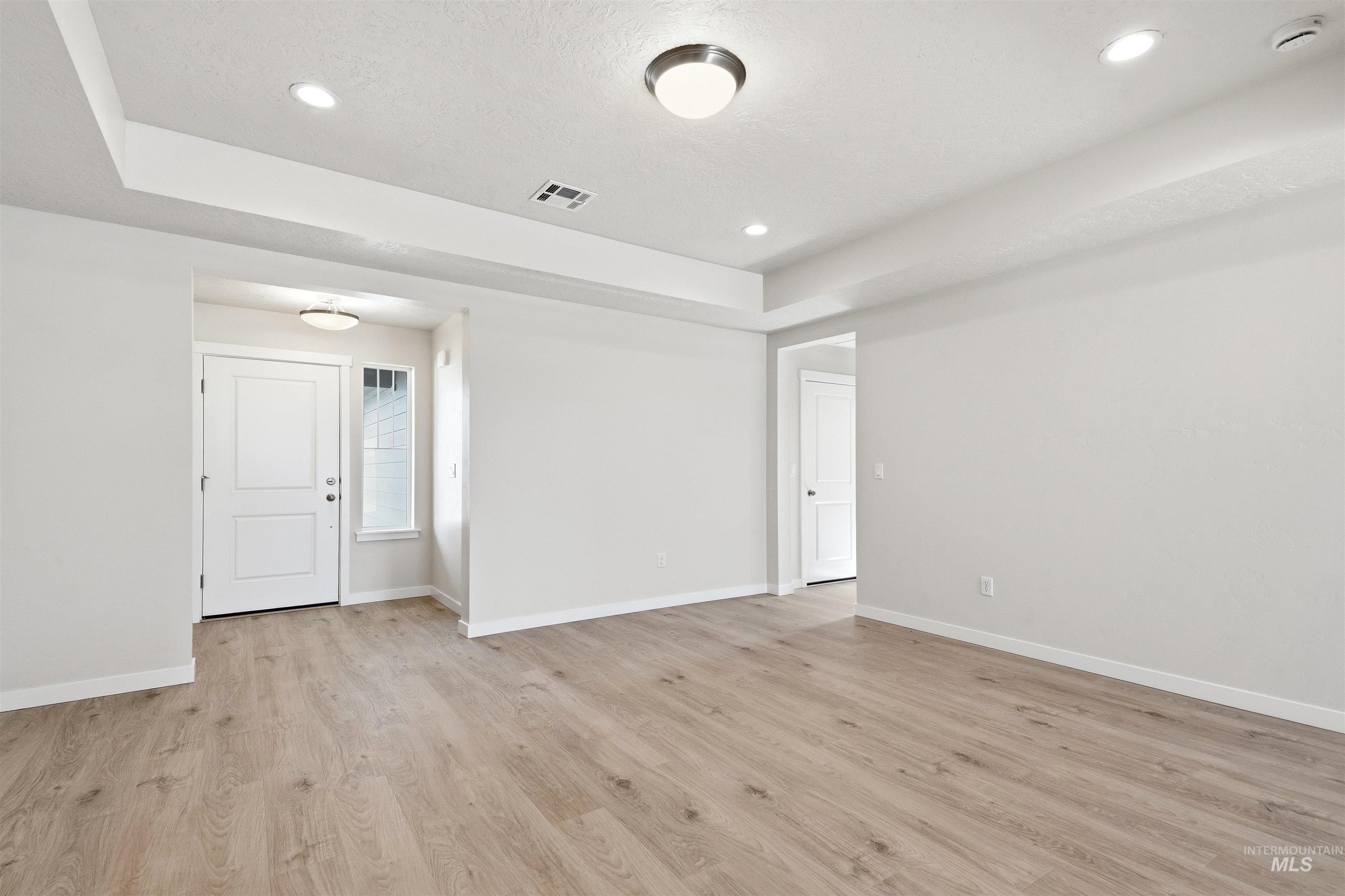 10103 Bellevue Ridge St Property Photo 12