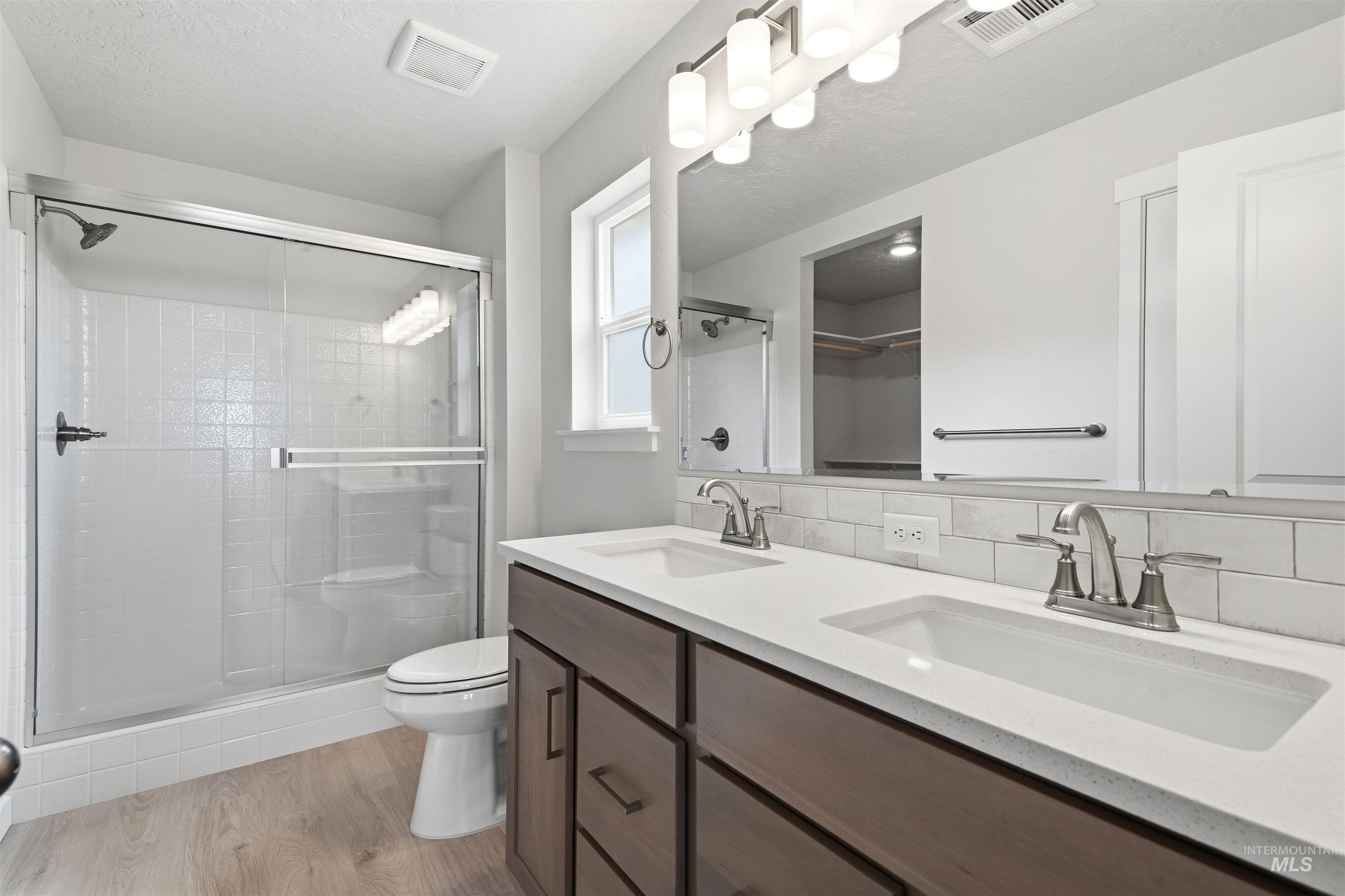 10103 Bellevue Ridge St Property Photo 15