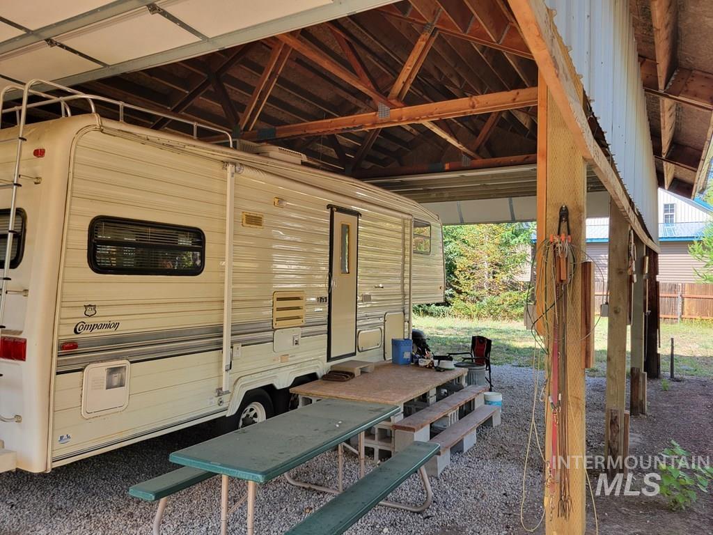 12851 Aurora Drive Property Photo 7