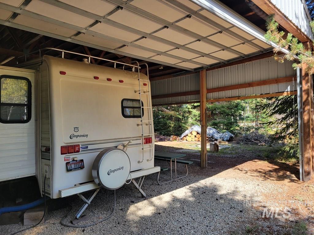 12851 Aurora Drive Property Photo 8