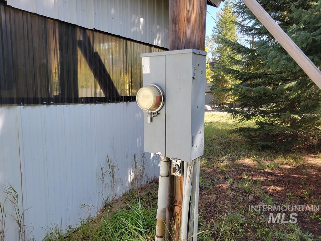12851 Aurora Drive Property Photo 14