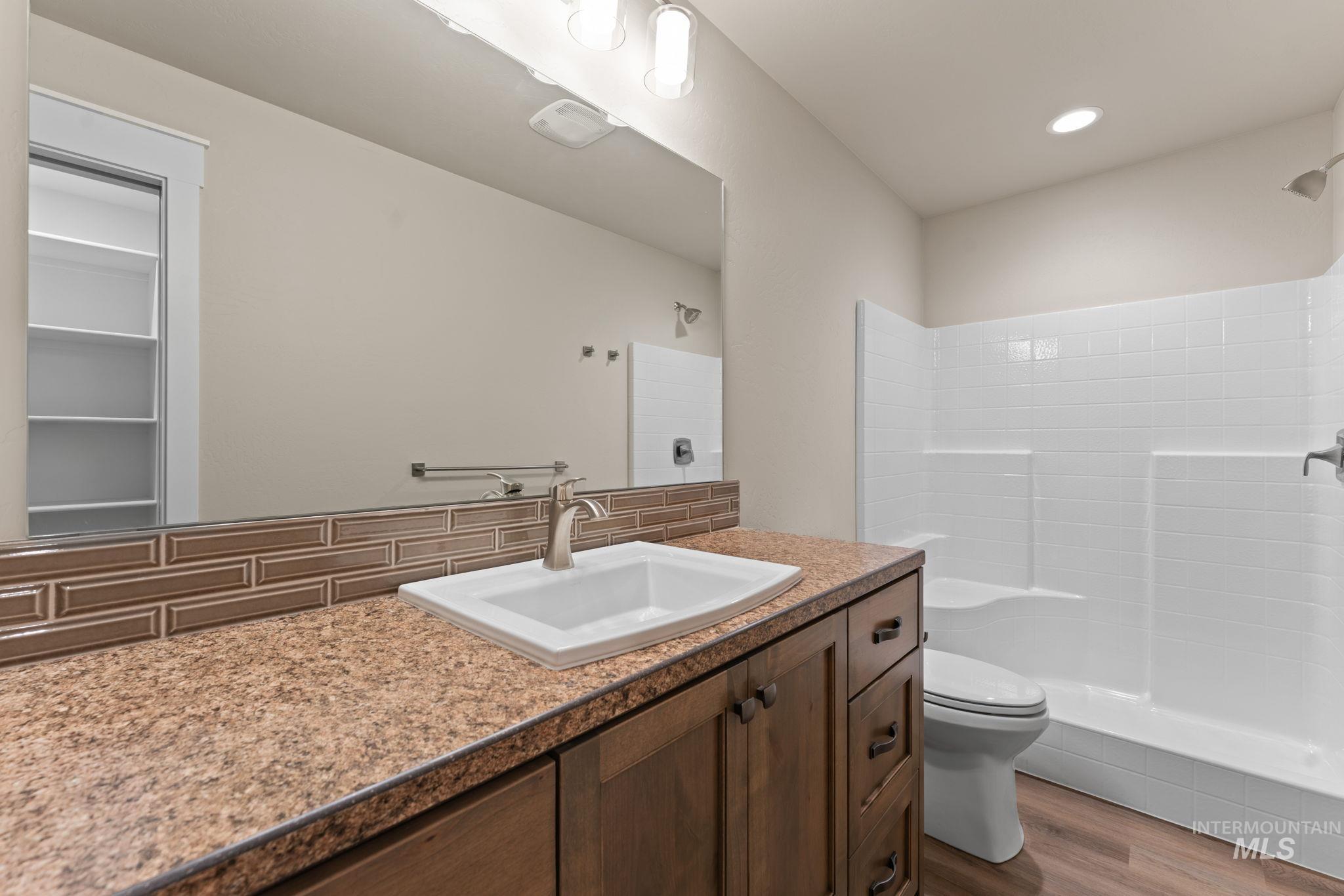 812 Jack Ave Property Photo 25
