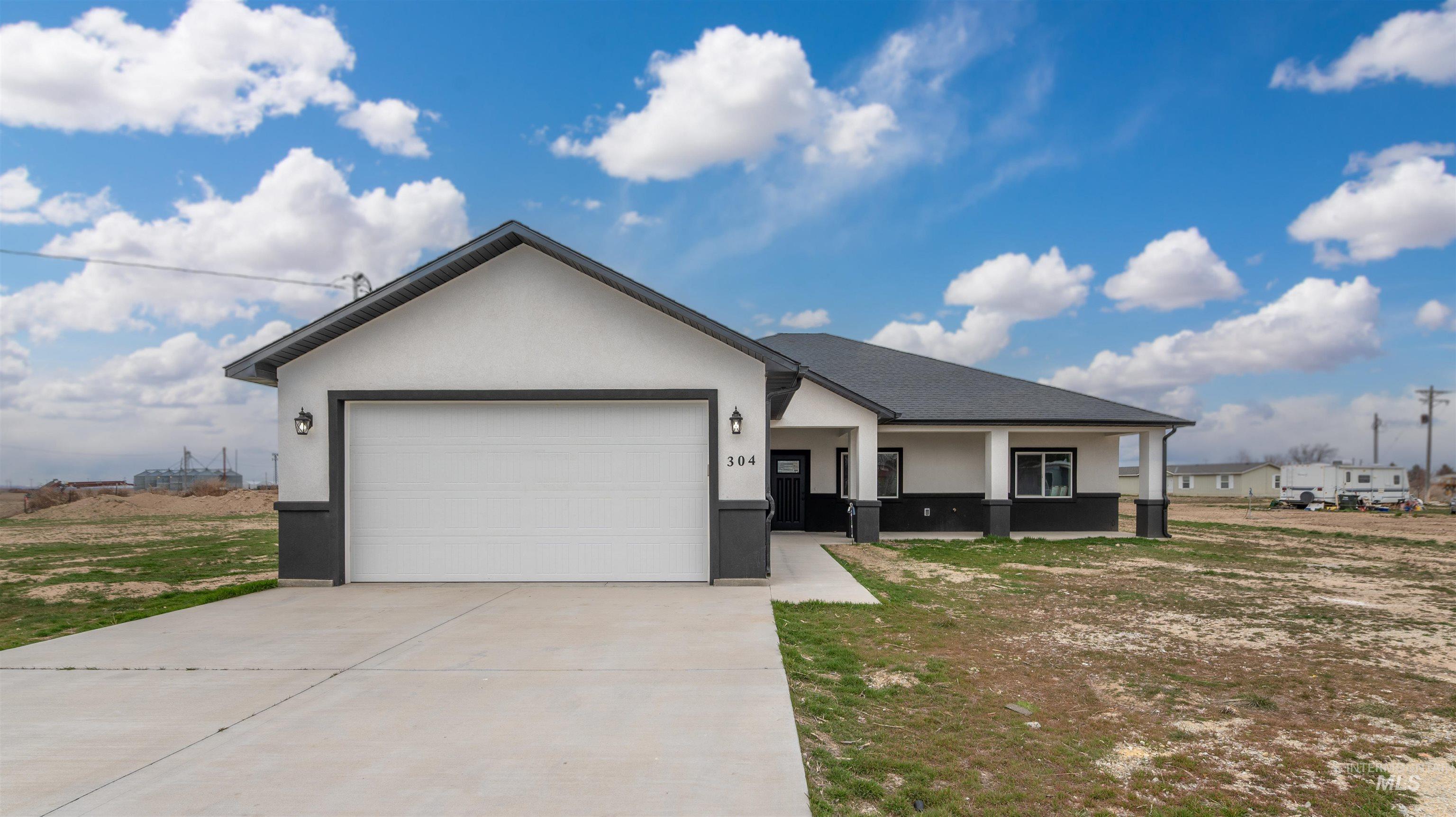 304 Shillington Court Property Photo 3