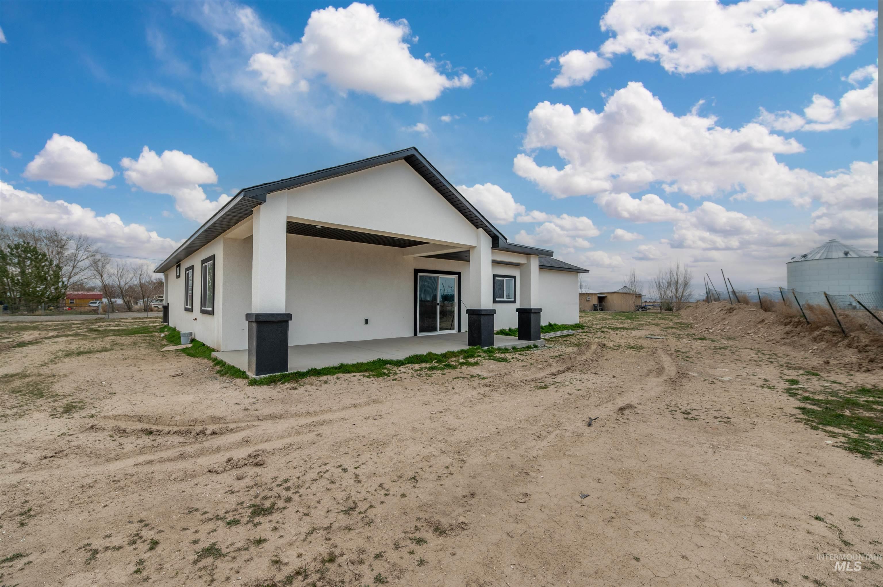 304 Shillington Court Property Photo 7