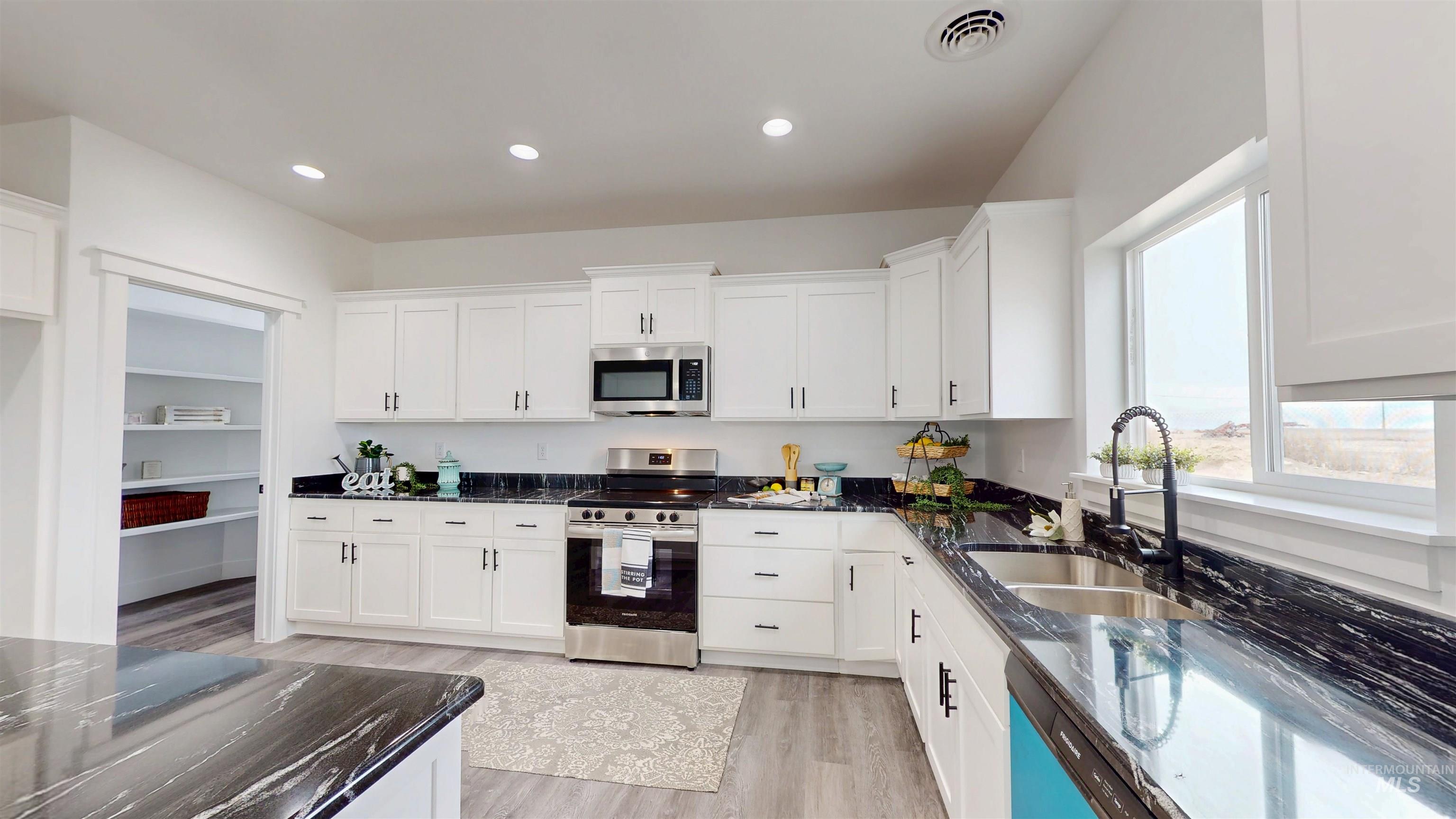 304 Shillington Court Property Photo 16