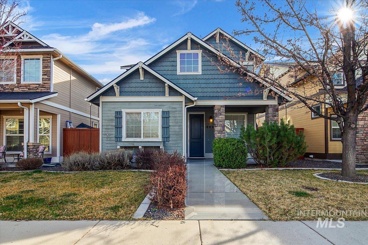 4494 S Axiom Property Photo 1