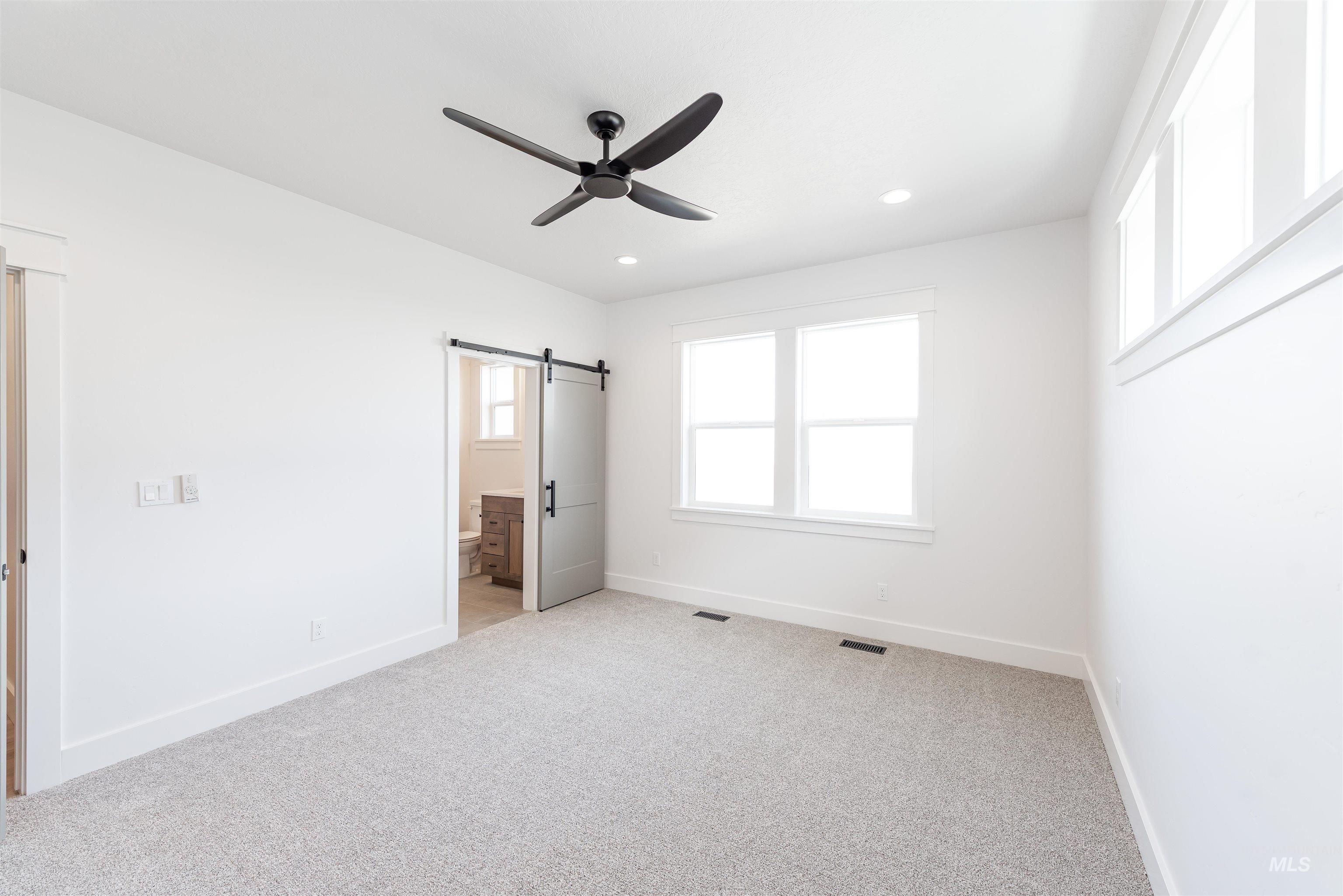 410 S Diesel Way Property Photo 15