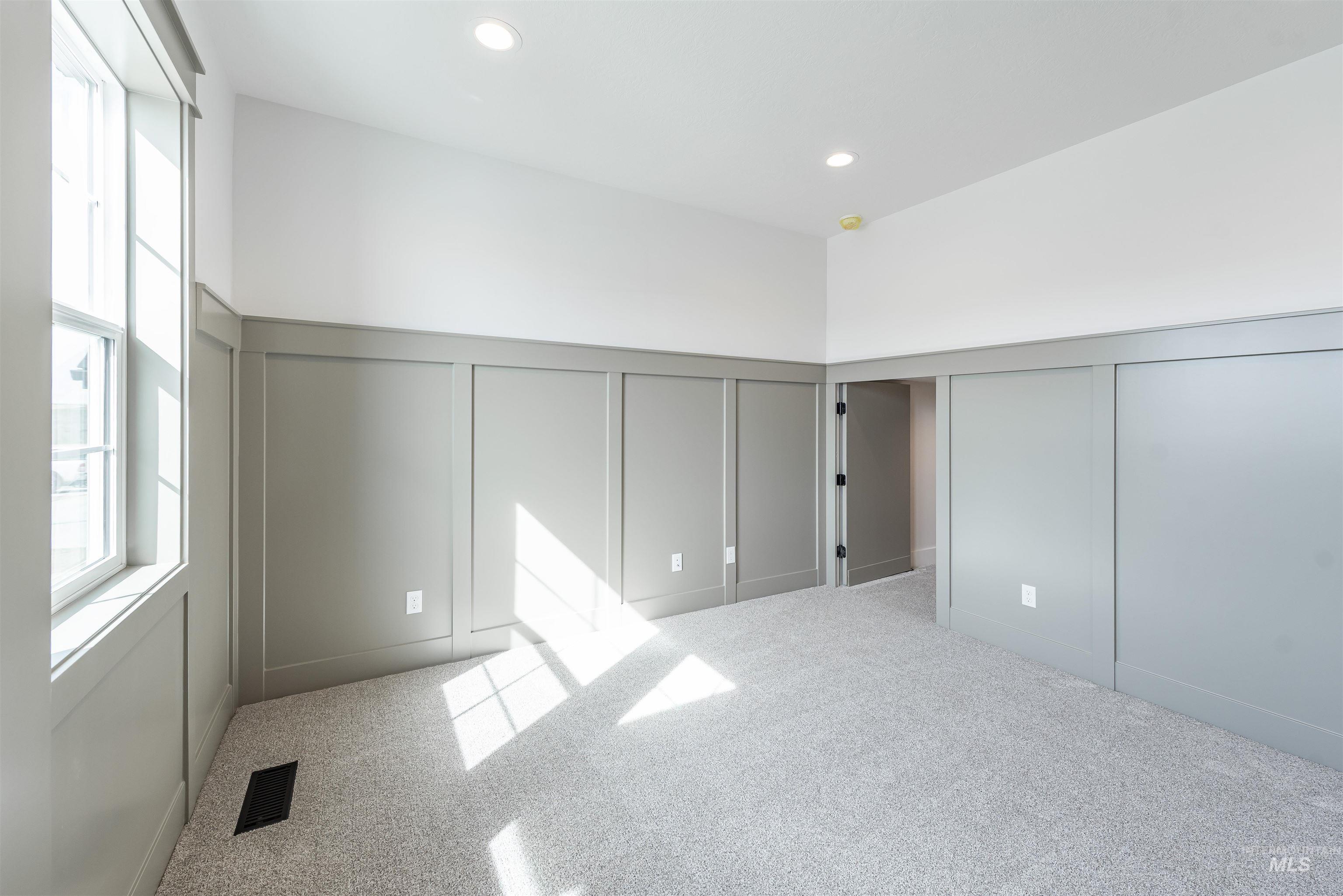 410 S Diesel Way Property Photo 21