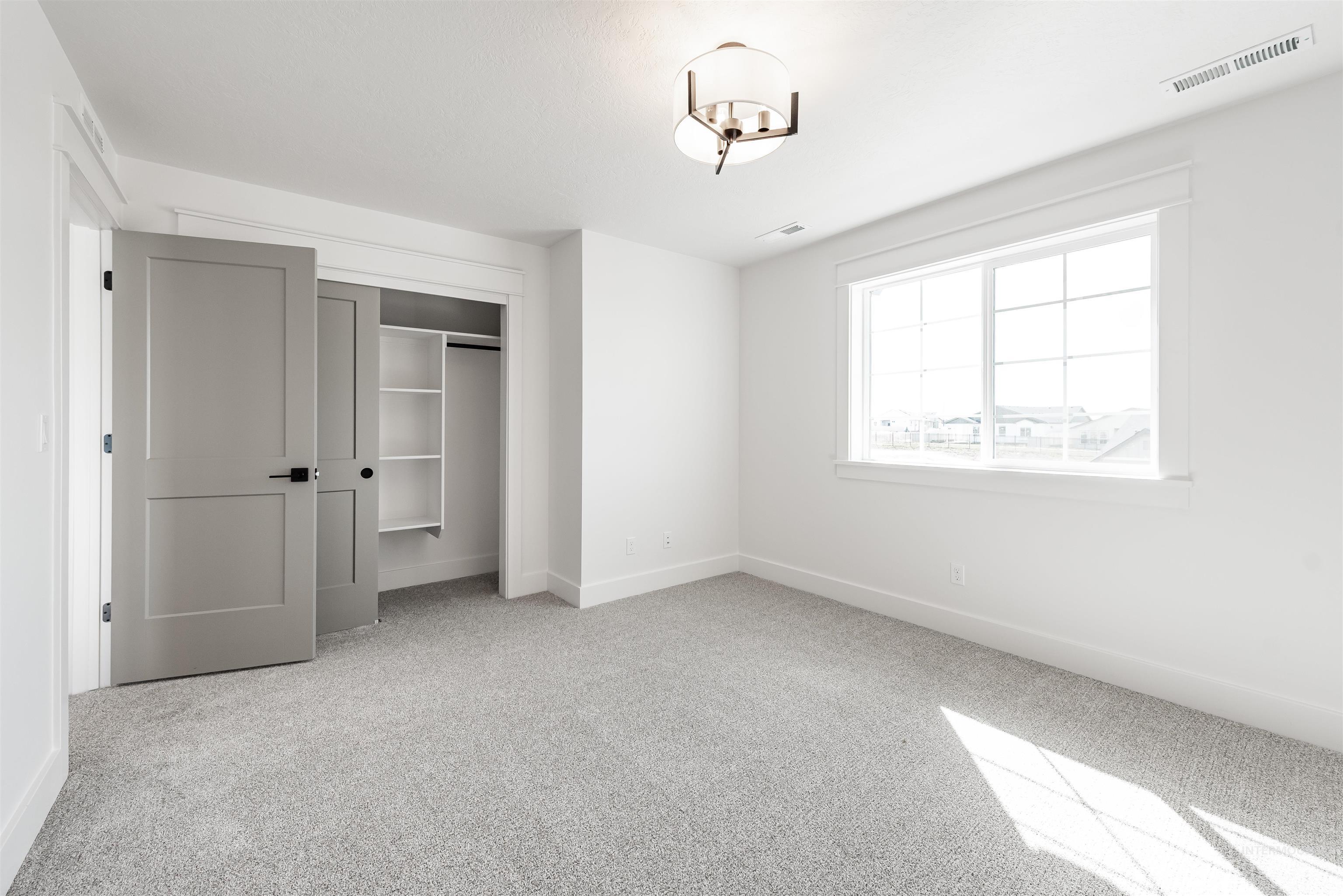 410 S Diesel Way Property Photo 35