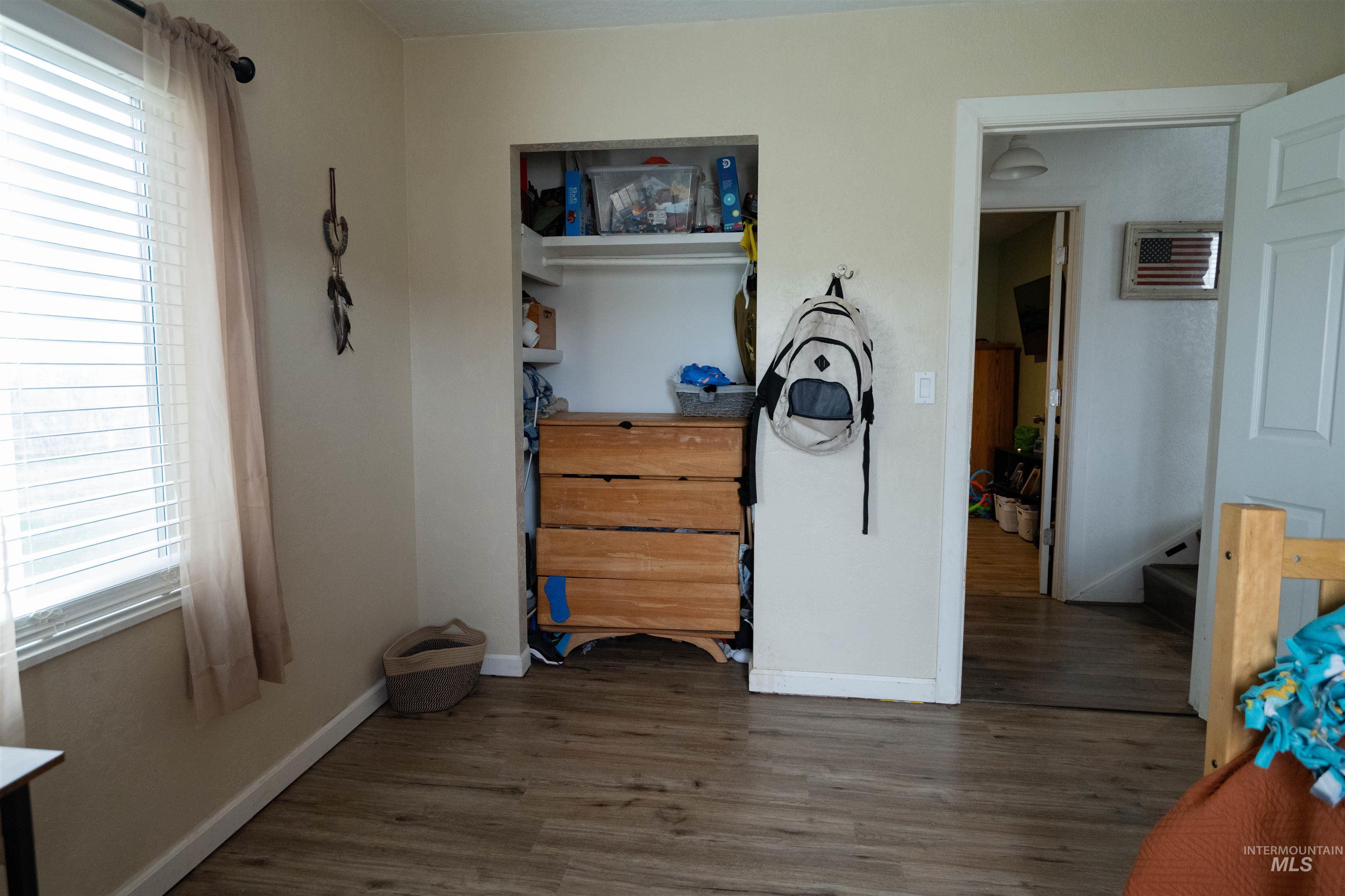 2815 Center Avenue Property Photo 25