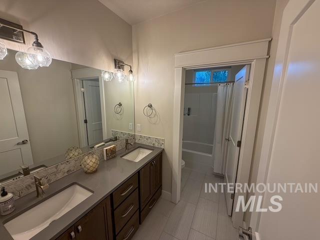 3366 W Lassen Dr Property Photo 37