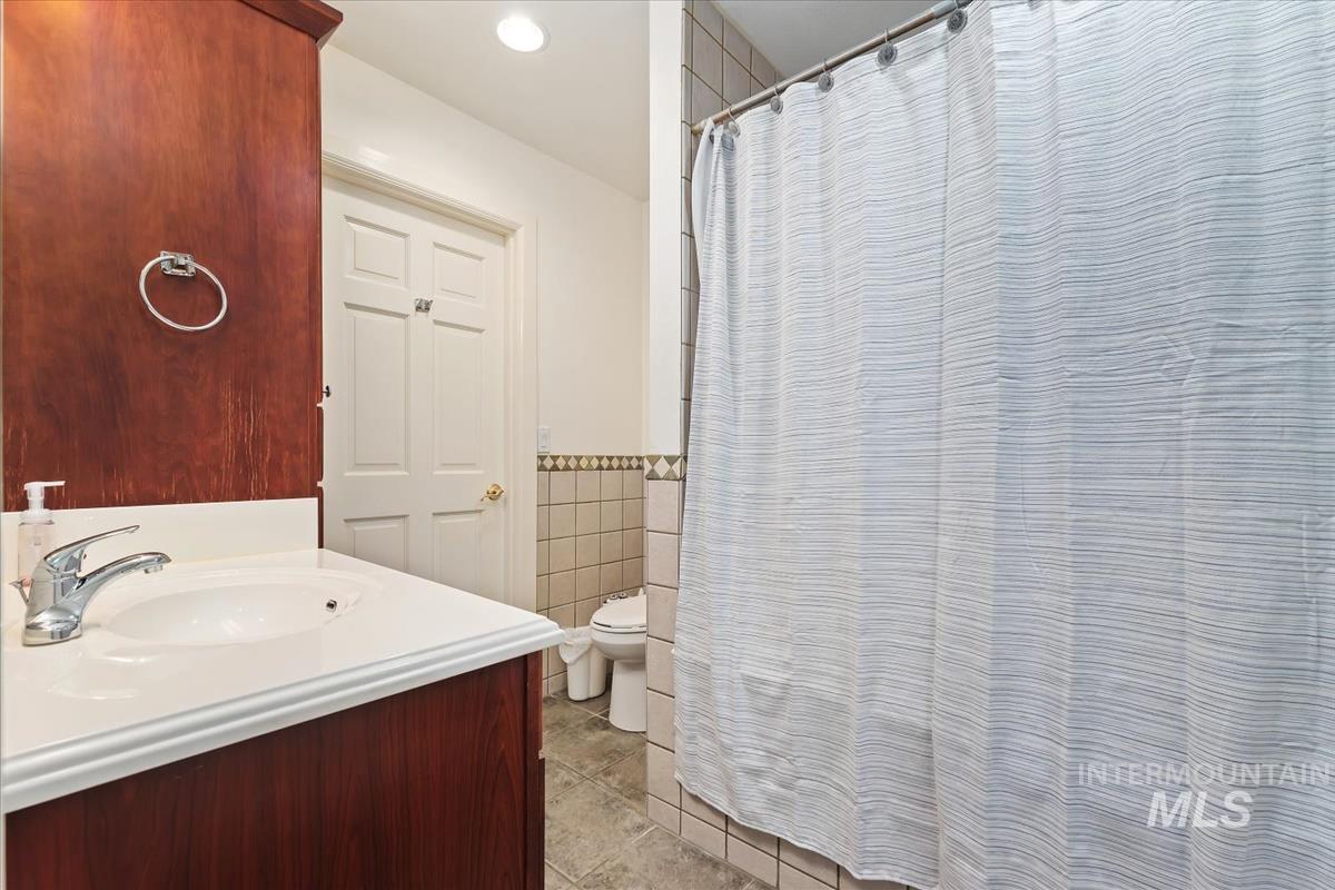 4609 N Mountain View Drive Property Photo 25