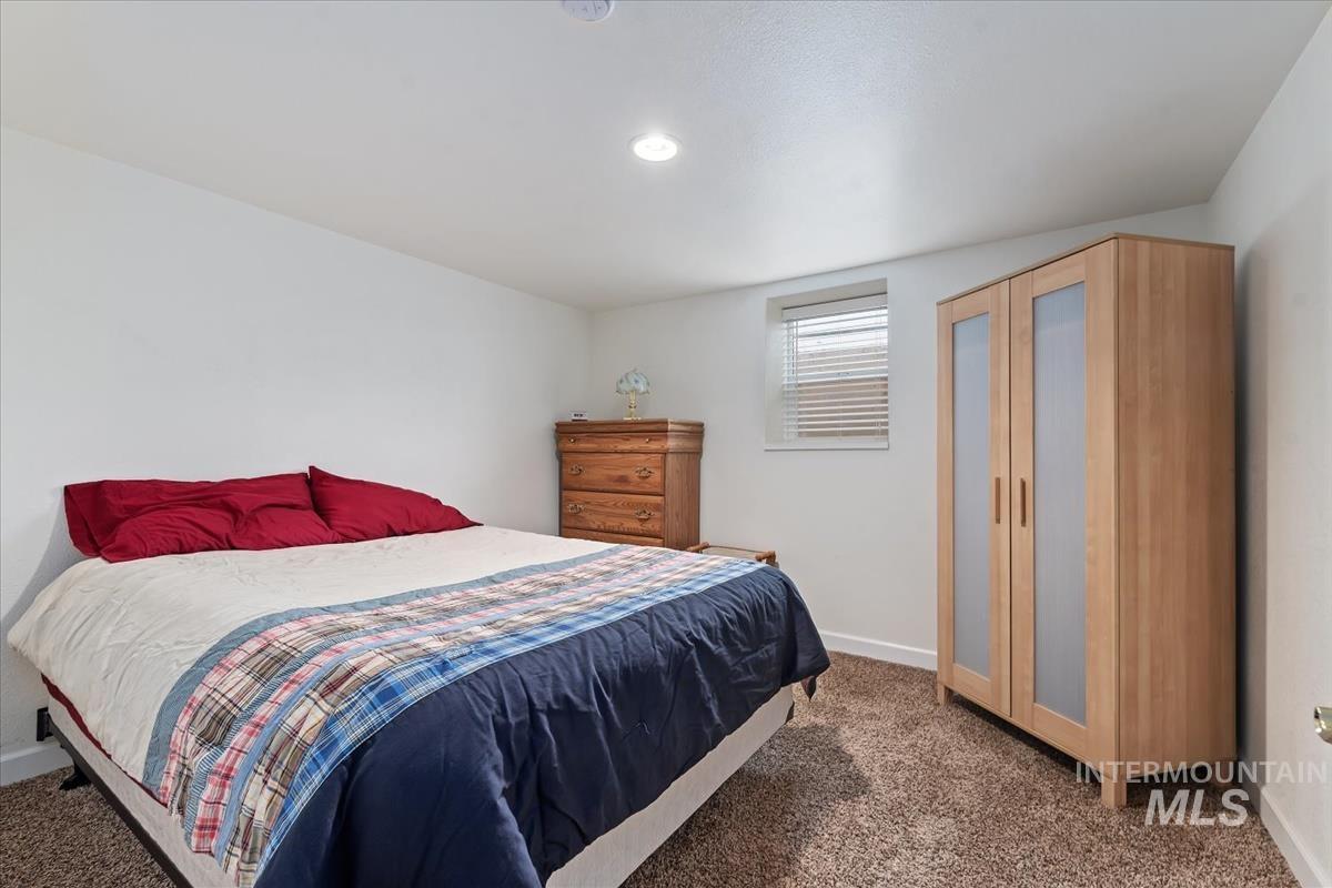 4609 N Mountain View Drive Property Photo 31