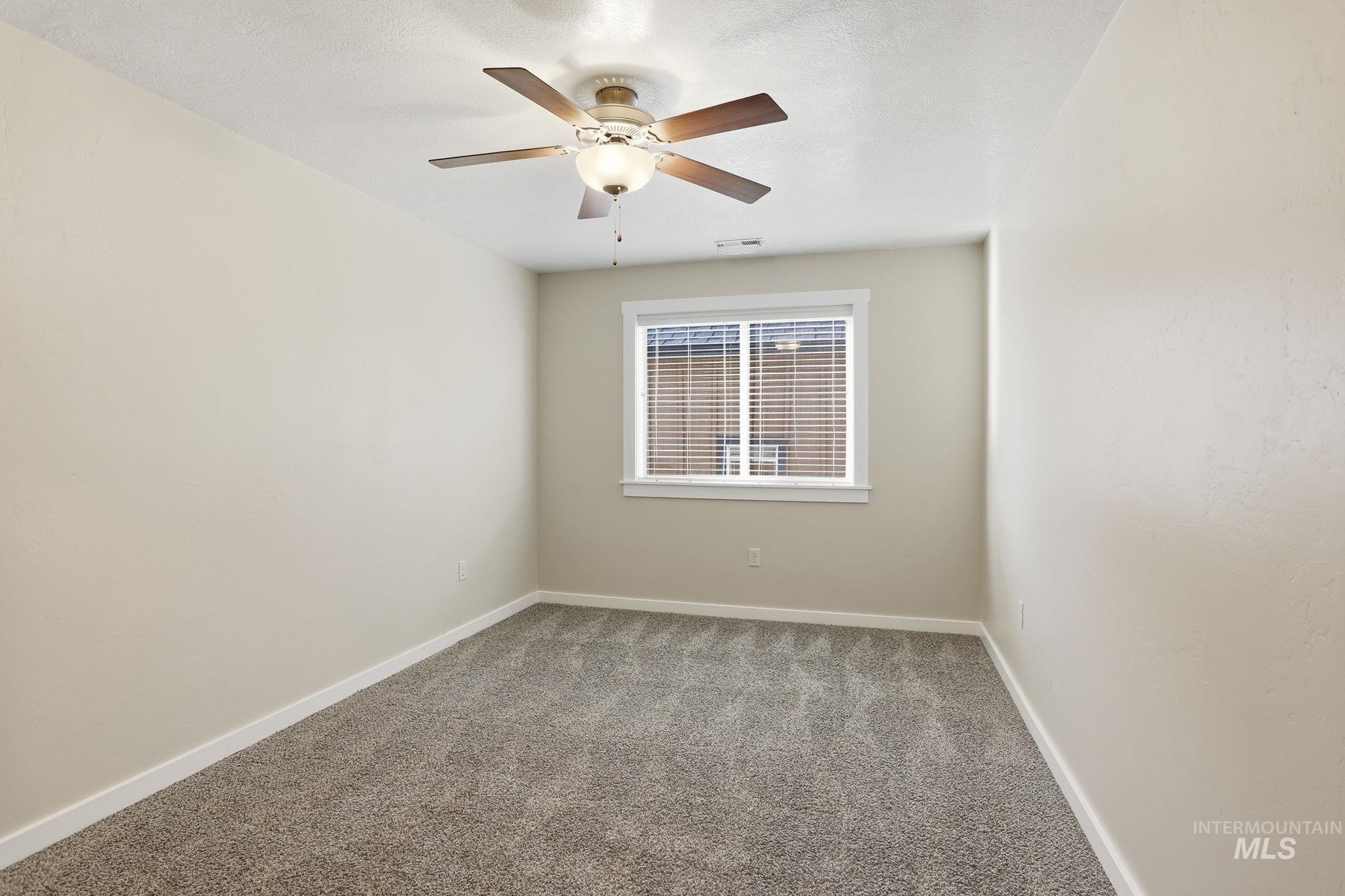 4361 S Epsilon Ave Property Photo 9