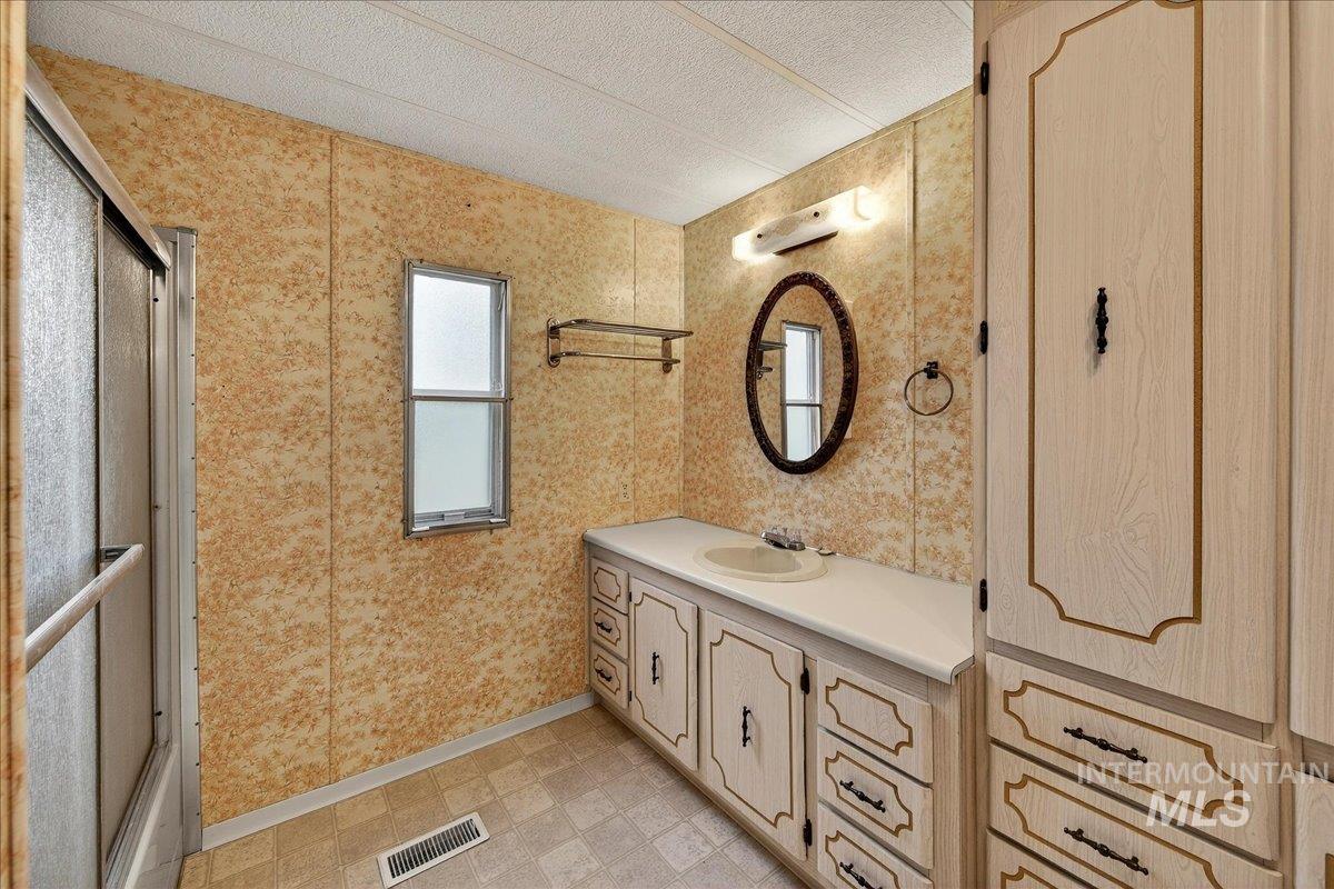 5384 N Glencrest Ln Property Photo 21