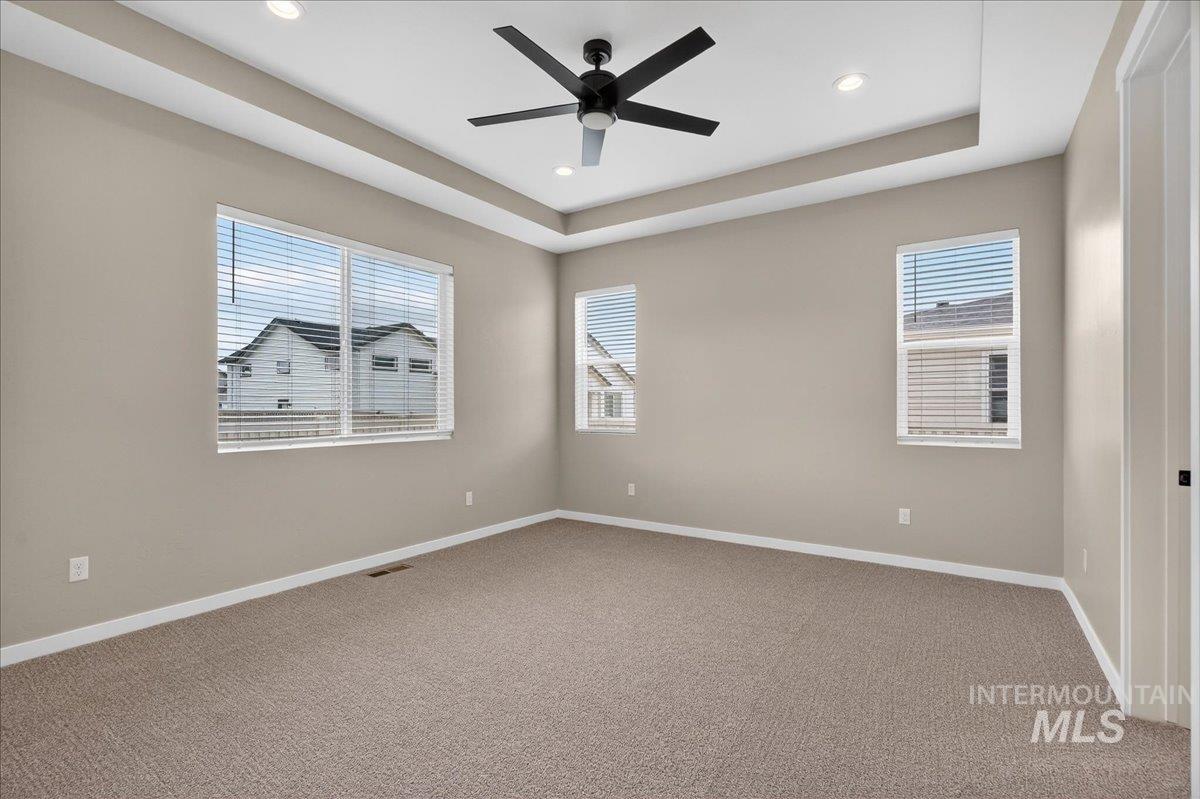 1363 Stirling Meadows Property Photo 14