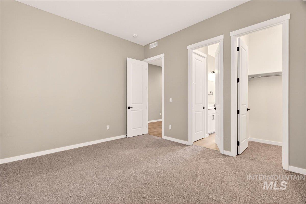 1363 Stirling Meadows Property Photo 31