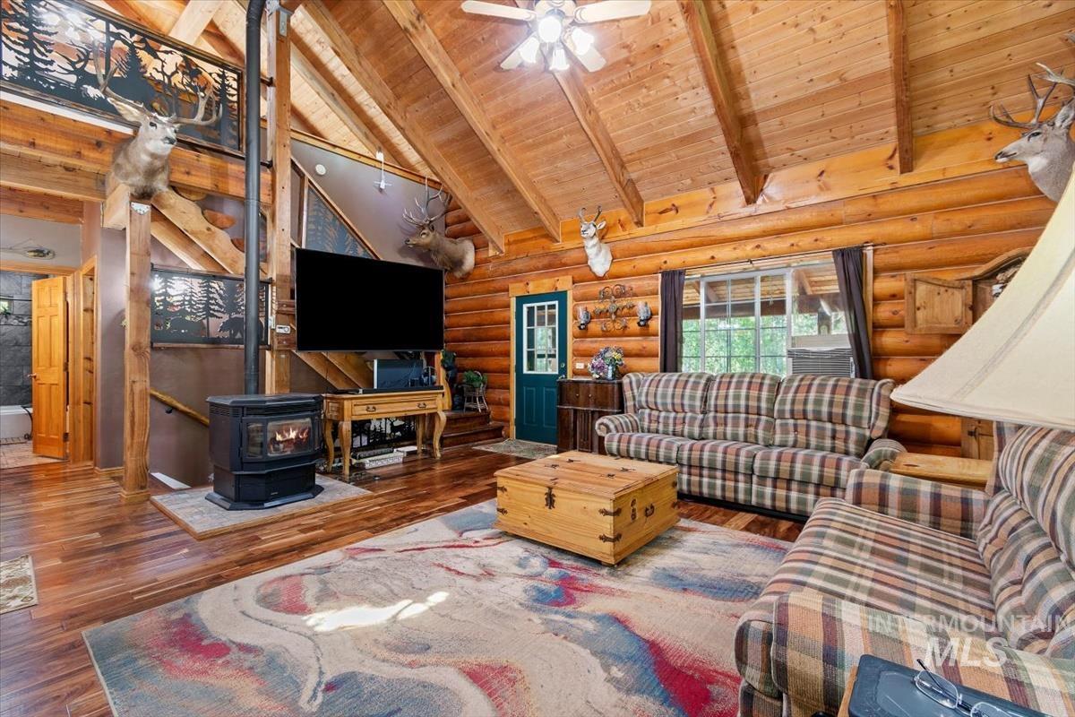 20 Red Fir Dr. Property Photo 14