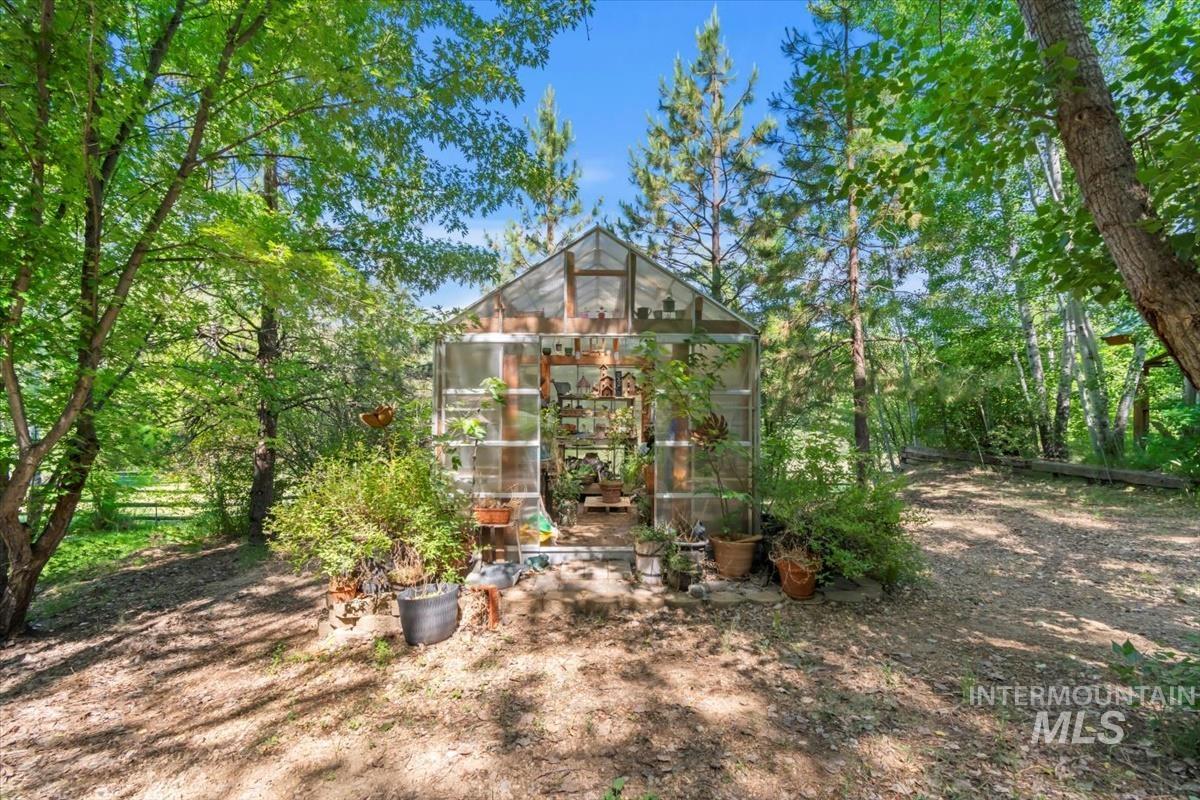 20 Red Fir Dr. Property Photo 30