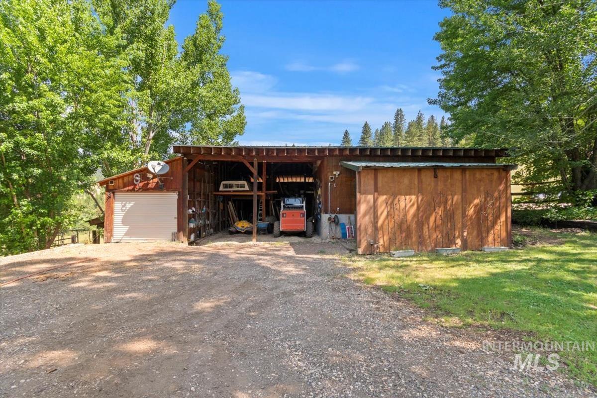 20 Red Fir Dr. Property Photo 32