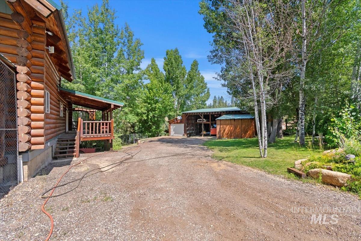 20 Red Fir Dr. Property Photo 34