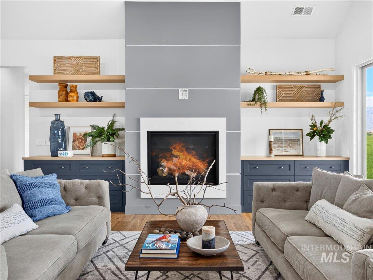 6677 Sophie Lane Property Photo 10