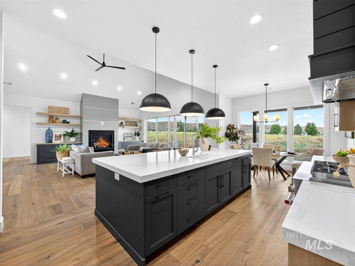 6677 Sophie Lane Property Photo 16