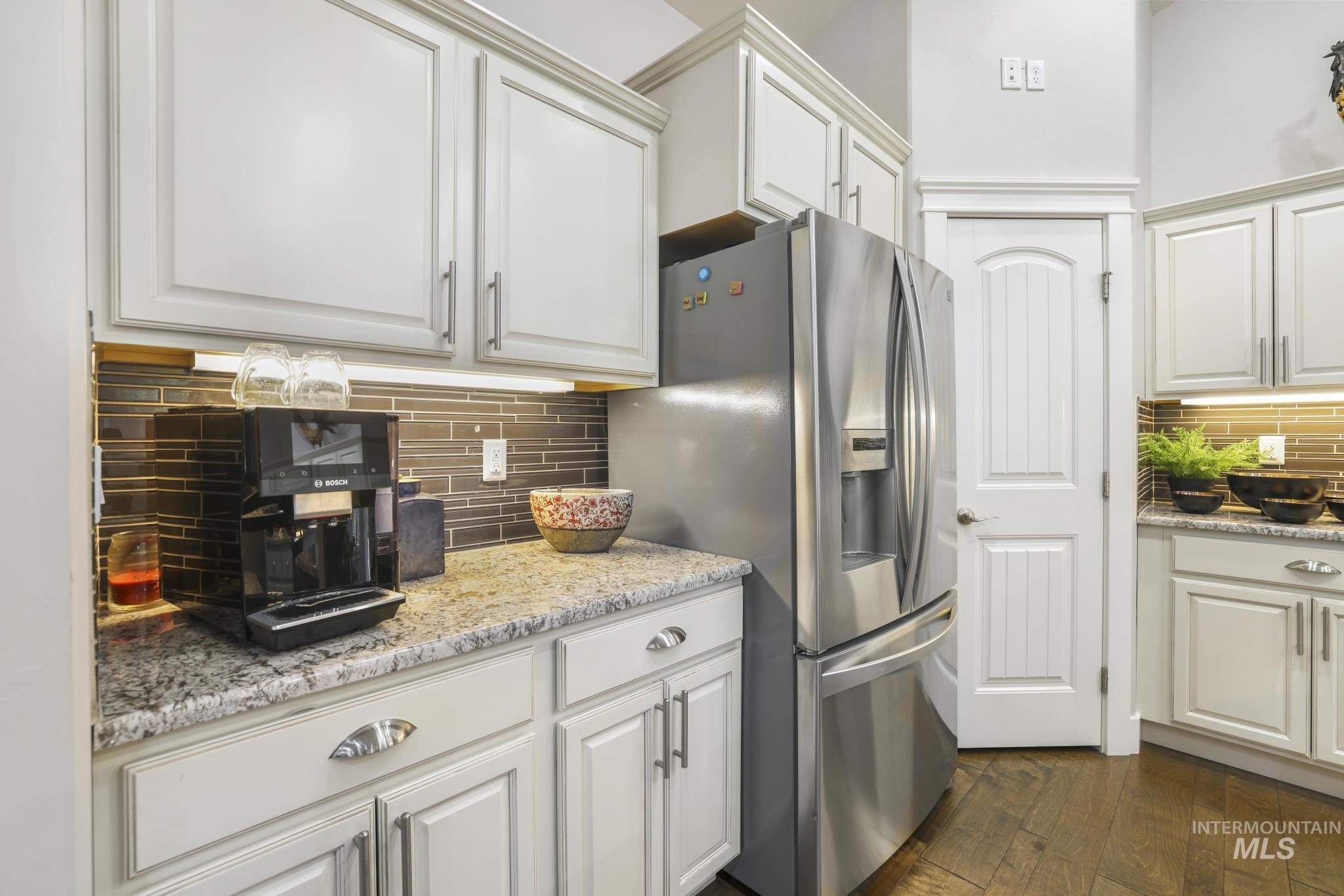 3987 N 3540 E Property Photo 11