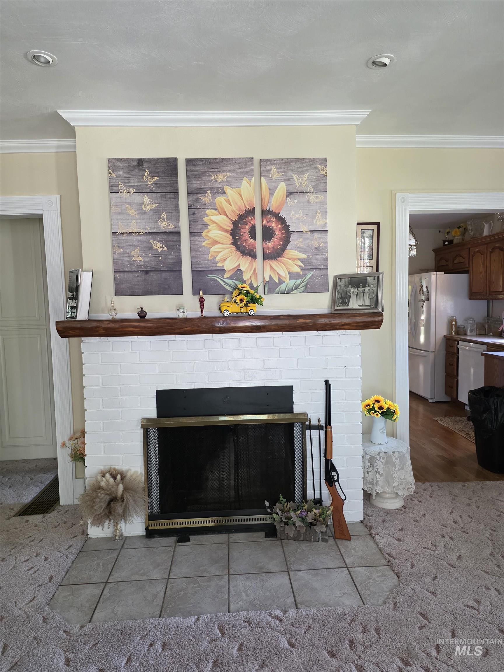 703 Johnson Avenue Property Photo 7