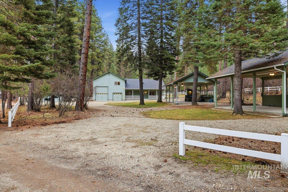 115 Bunch Dr. Property Photo 1