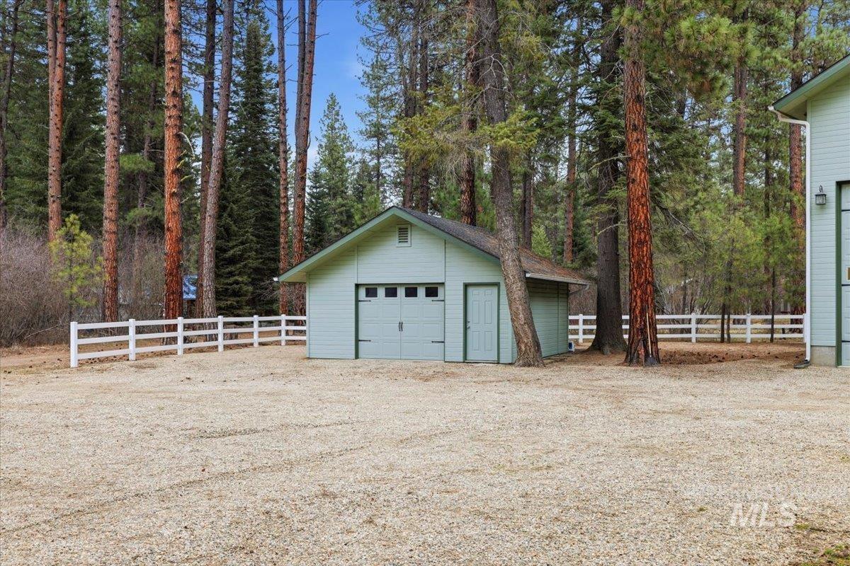 115 Bunch Dr. Property Photo 27