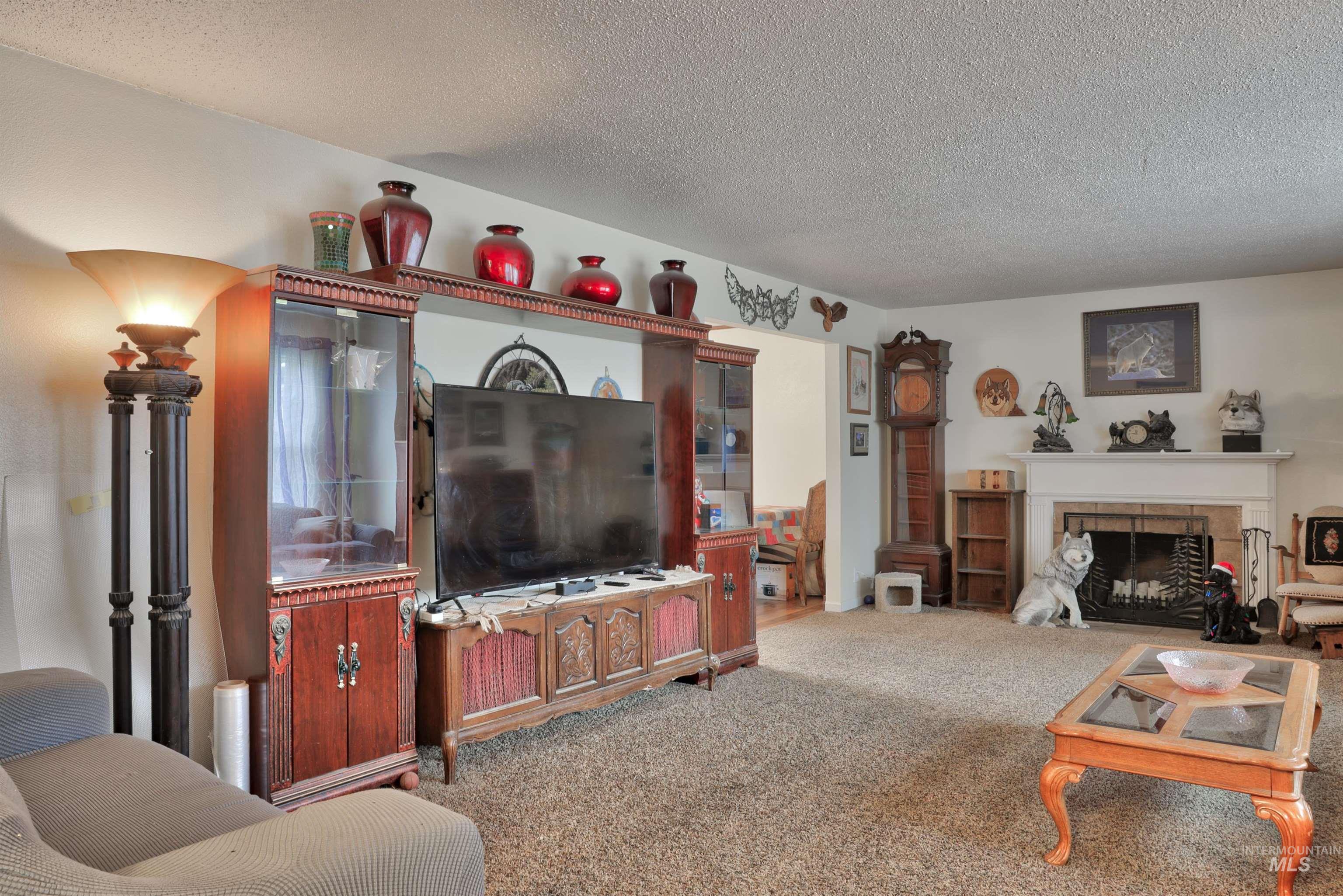 513 Ruth Ln. Property Photo 4