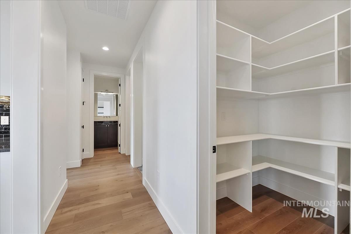 2298 N Buhrstone Pl. Property Photo 20