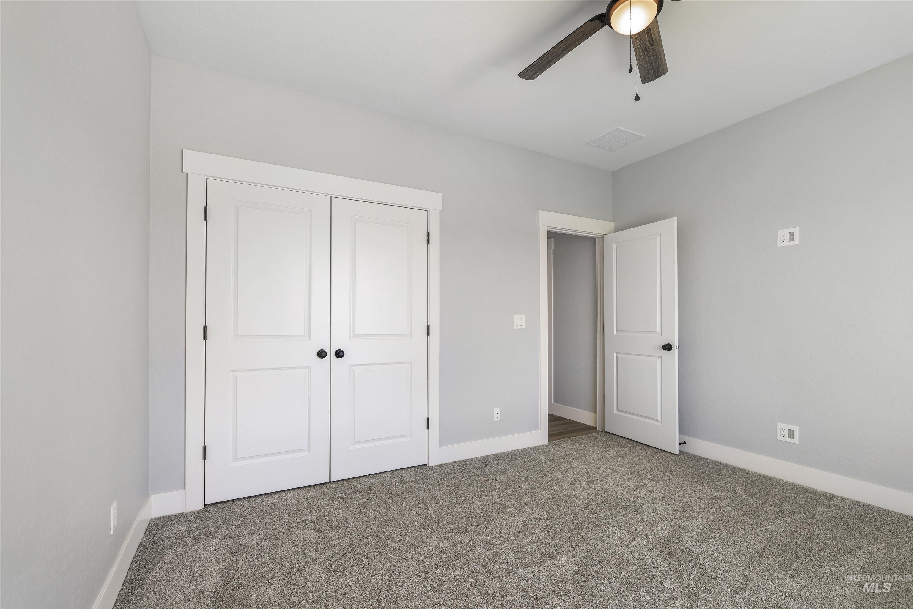 2514 Tulip Cir Property Photo 23