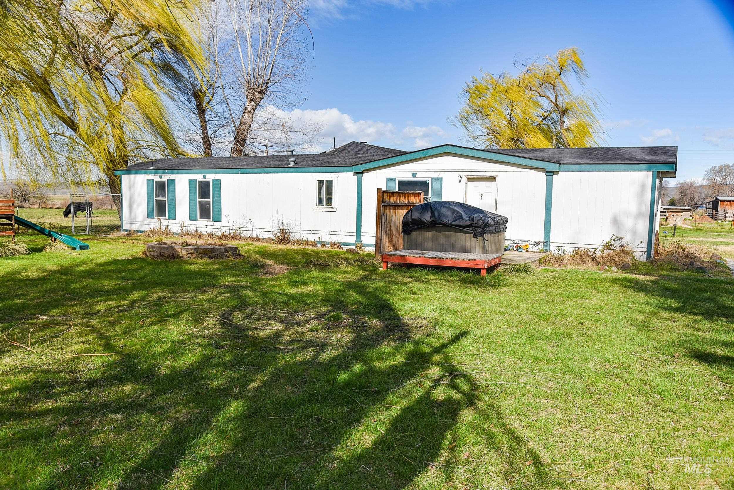 98978028 Property Photo 6
