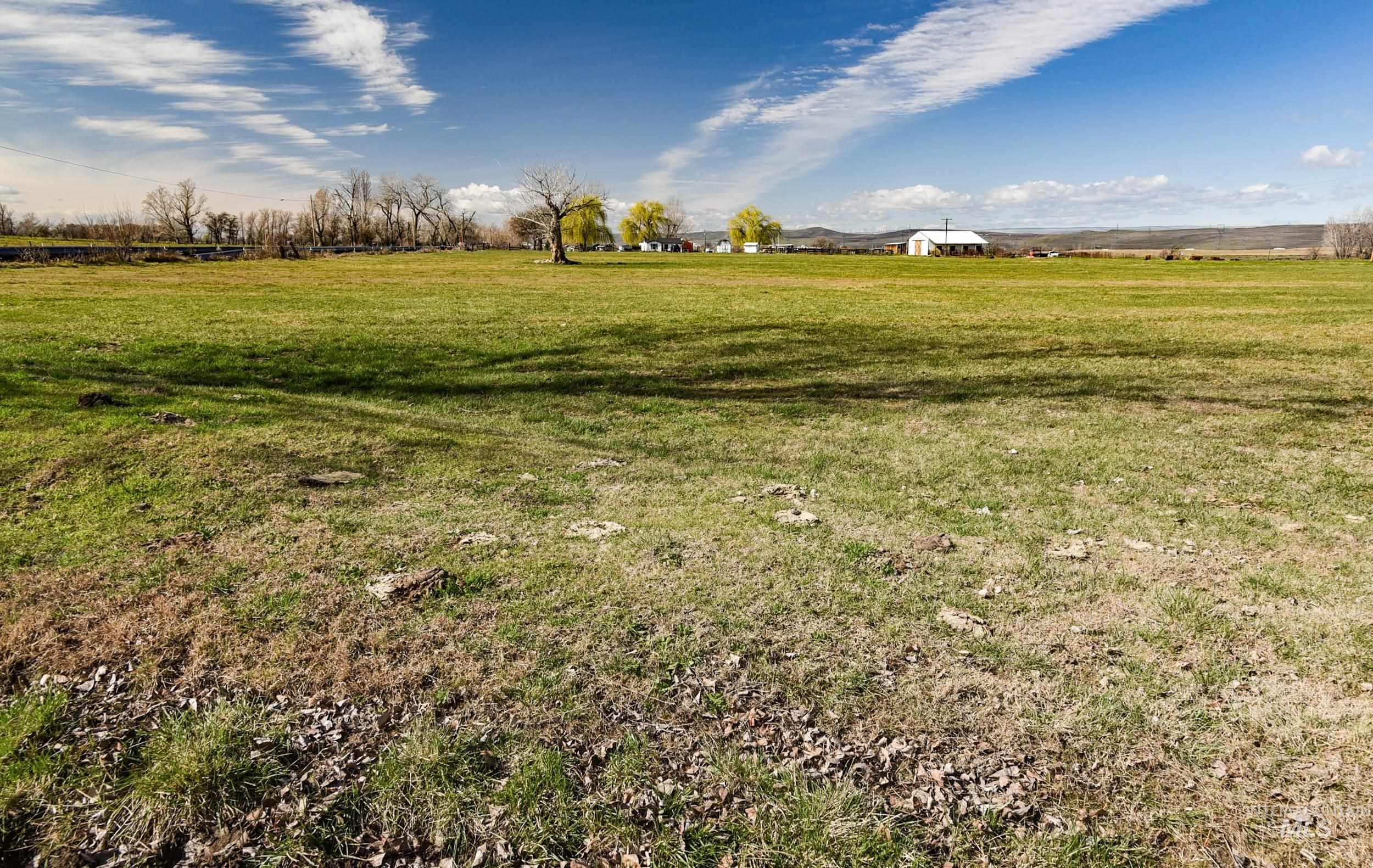 98978028 Property Photo 10