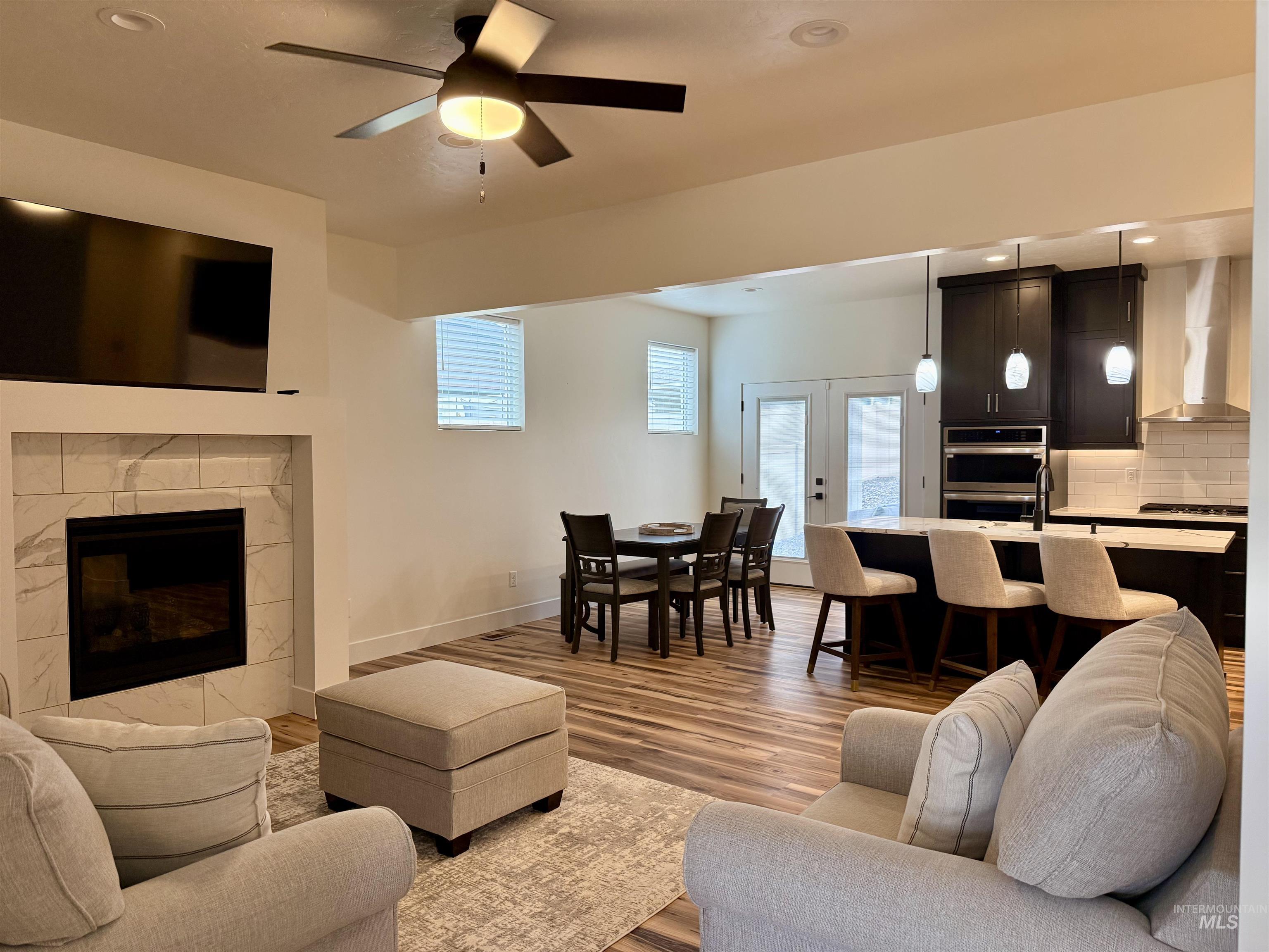 11224 White River St. Property Photo 5