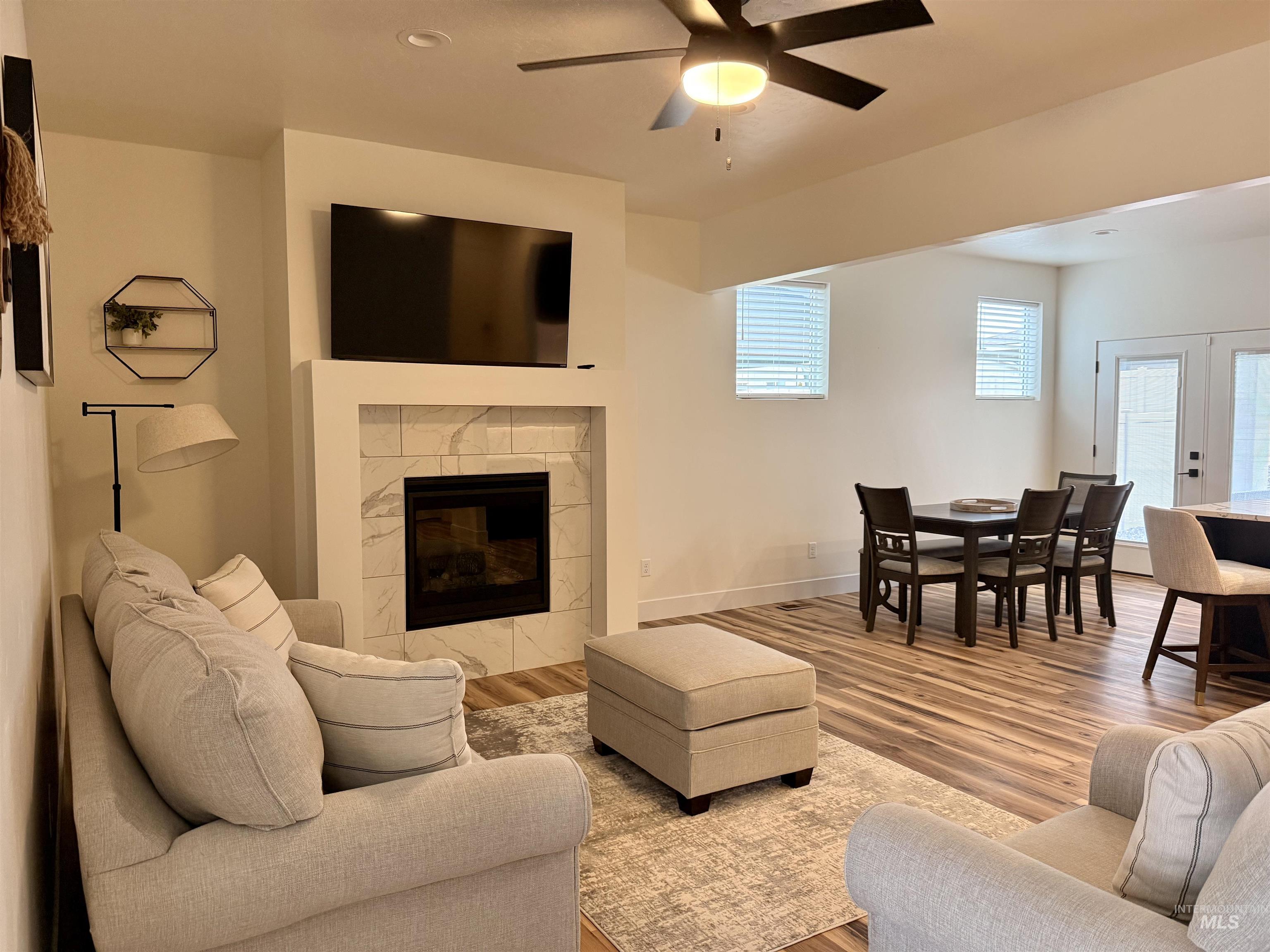 11224 White River St. Property Photo 6