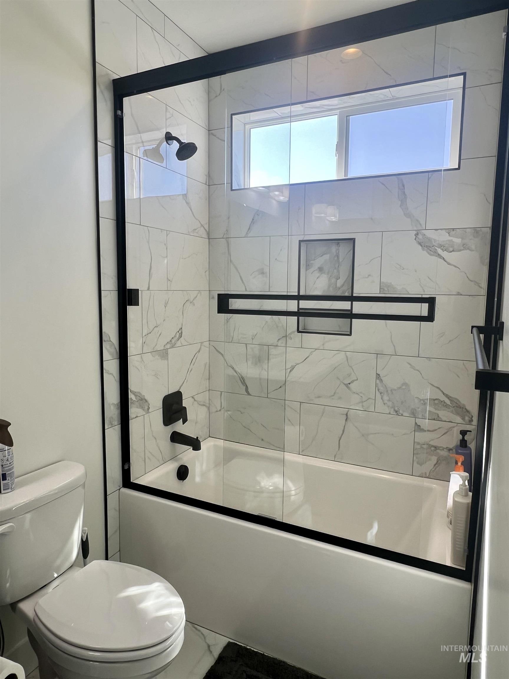 11224 White River St. Property Photo 34