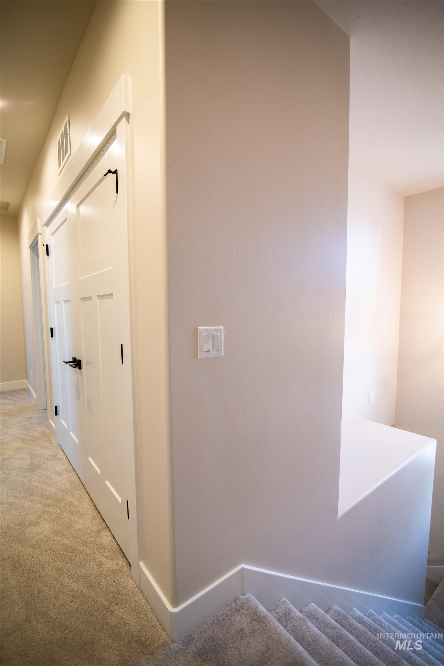 11236 White River St. Property Photo 27
