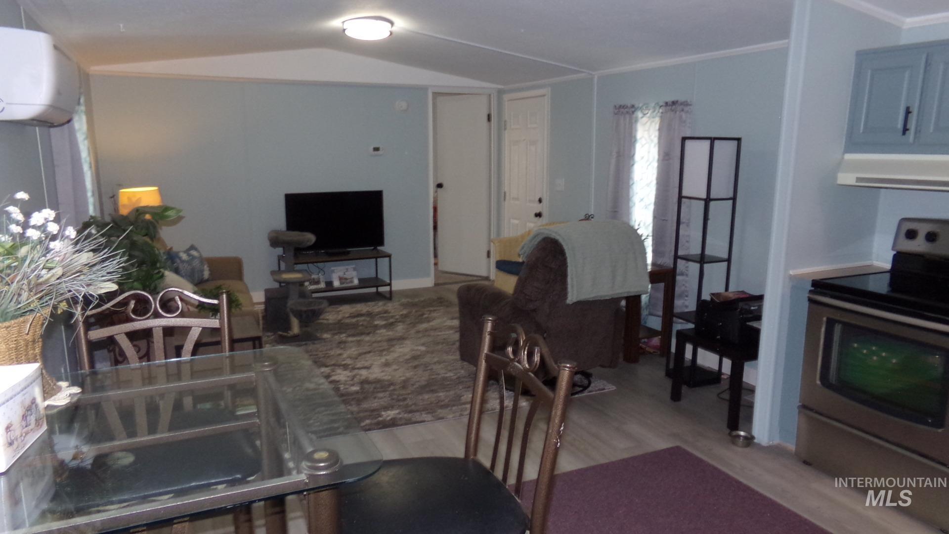 631 Preston Property Photo 15