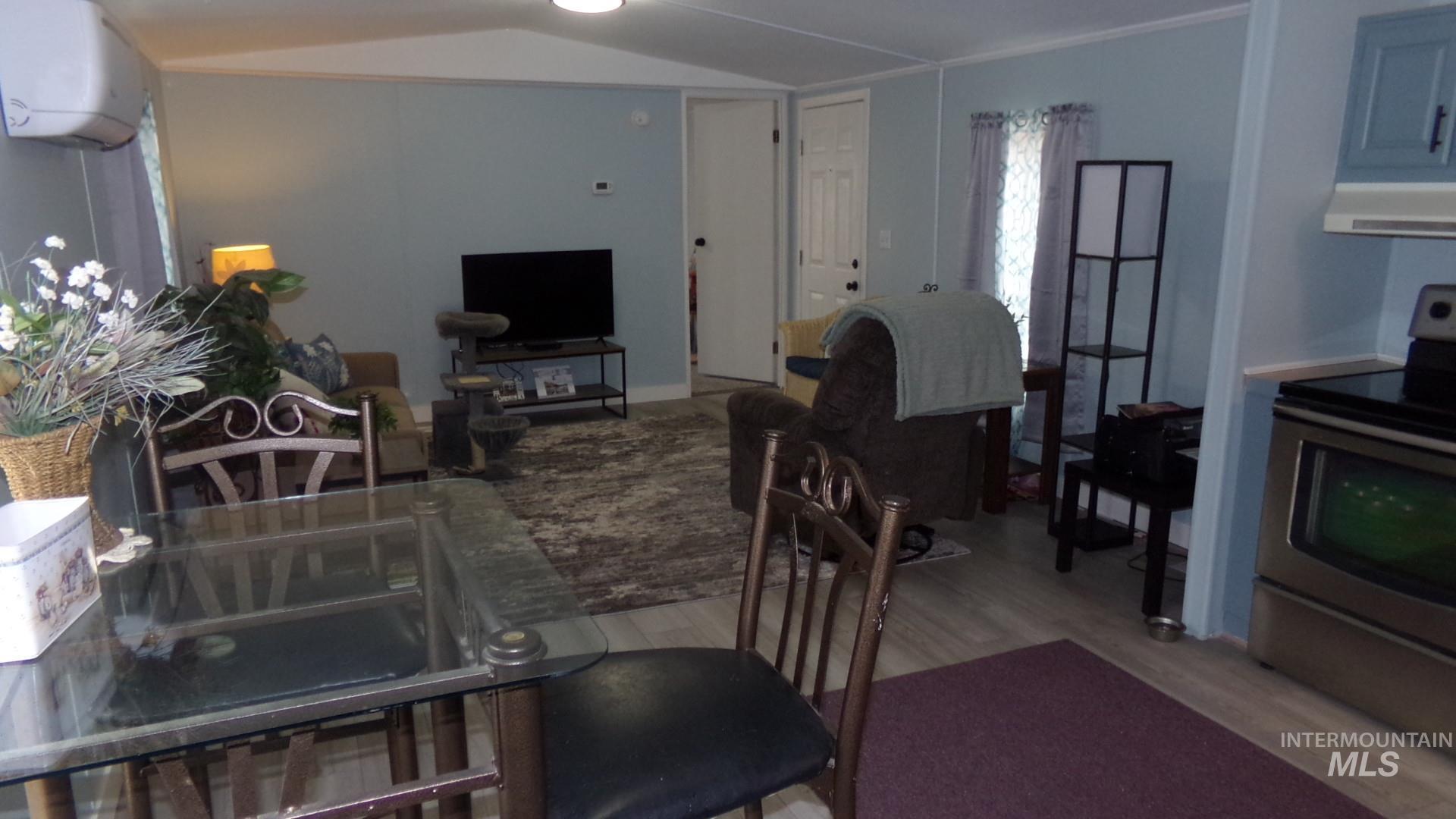 631 Preston Property Photo 16