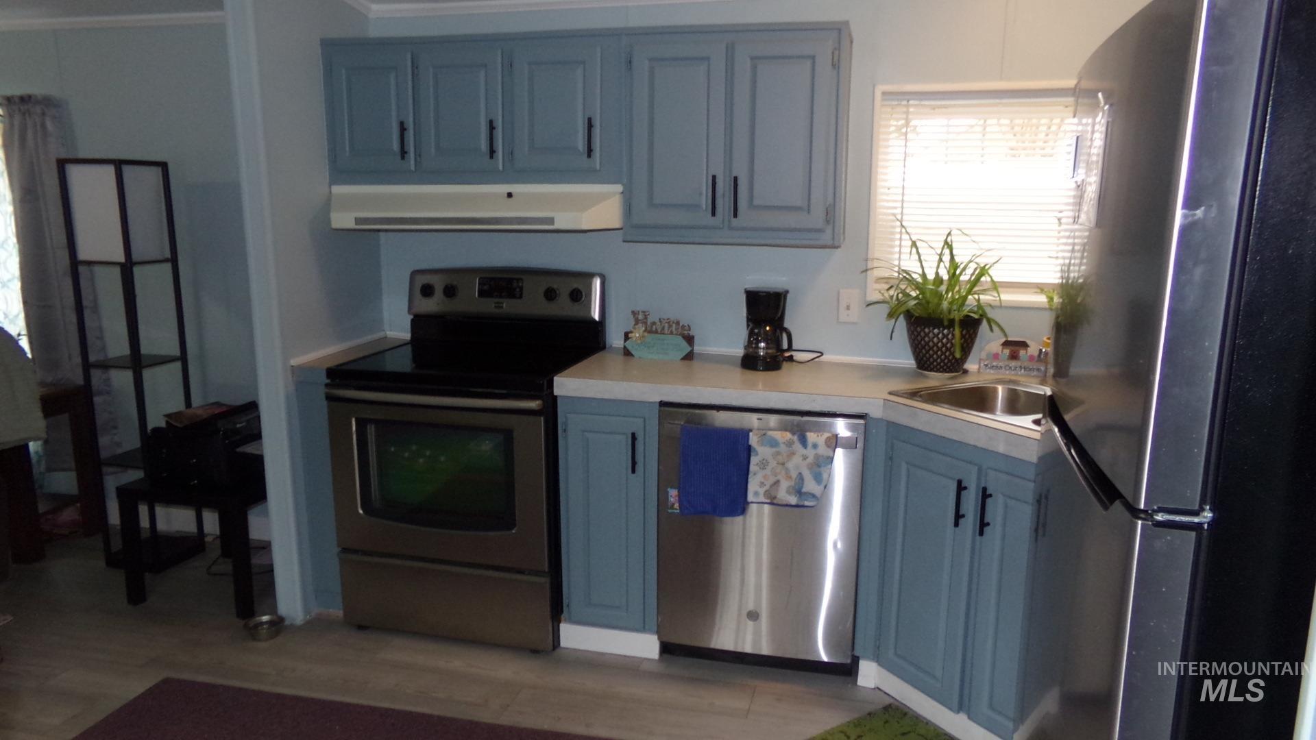 631 Preston Property Photo 17