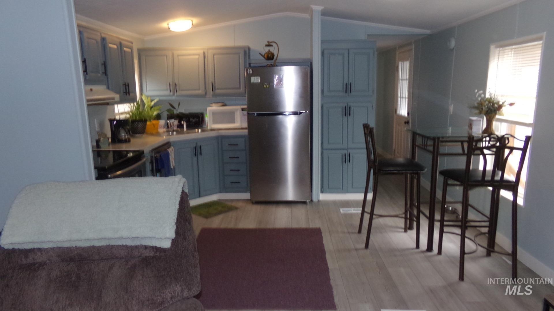 631 Preston Property Photo 19