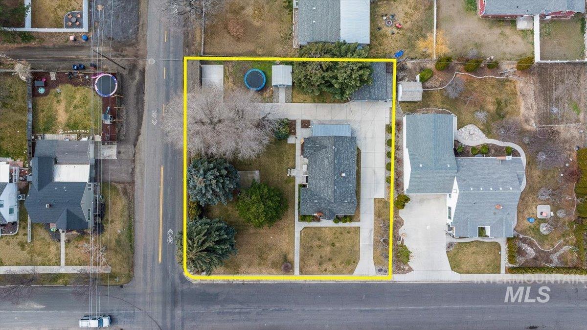311 Fillmore Property Photo 25