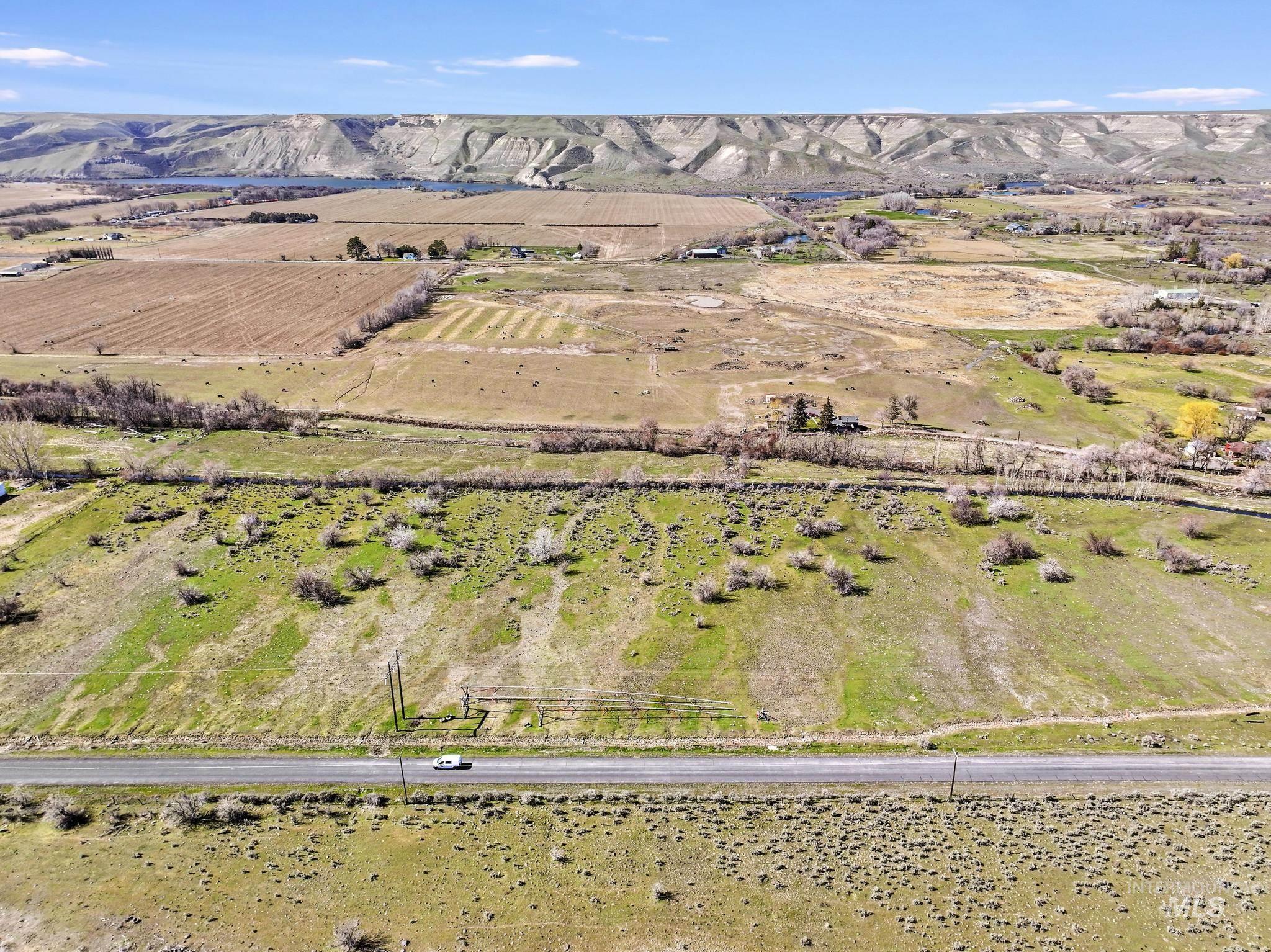 Tbd-lot 3 900 E Property Photo 2