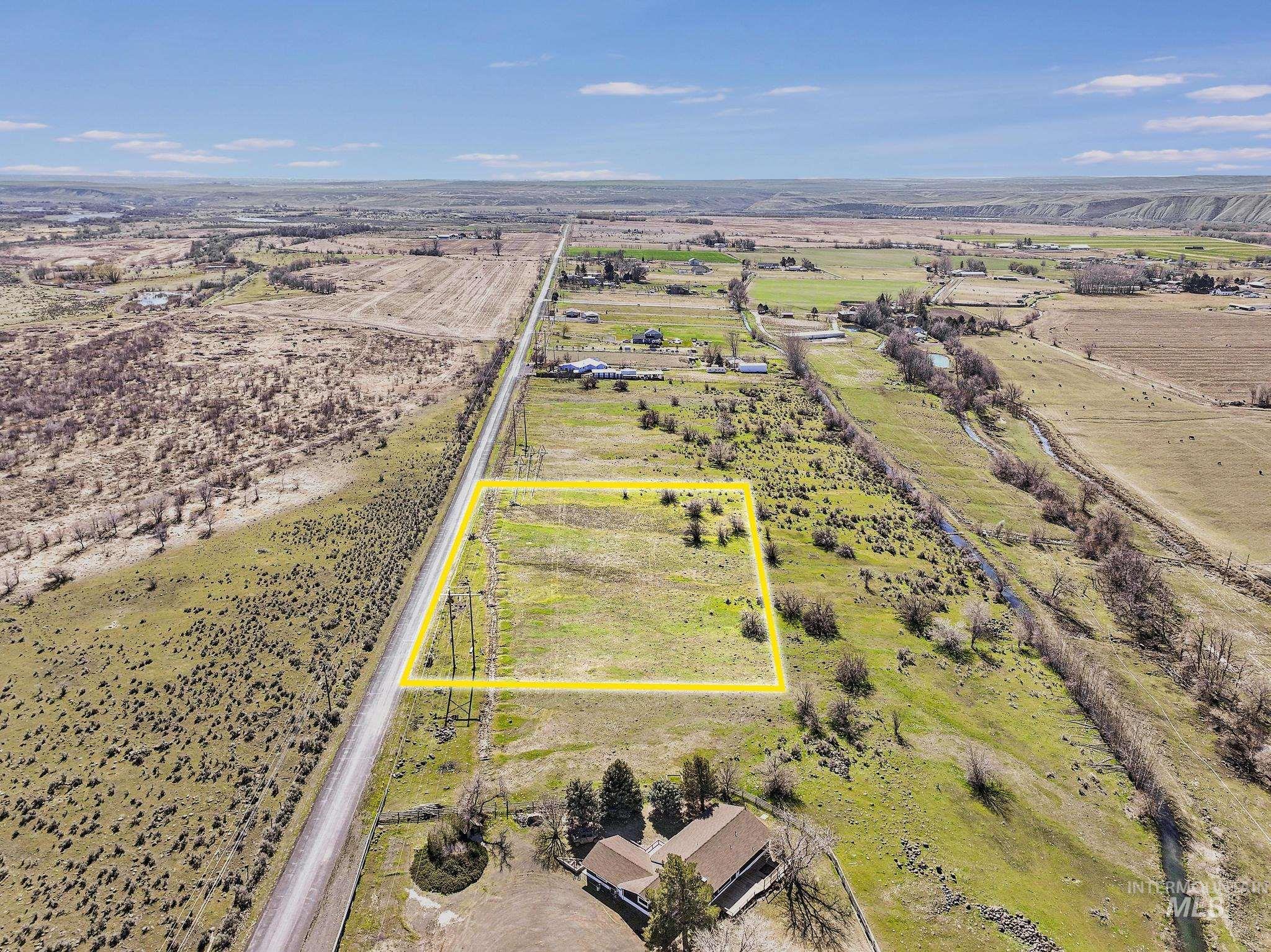 Tbd-lot 3 900 E Property Photo 3